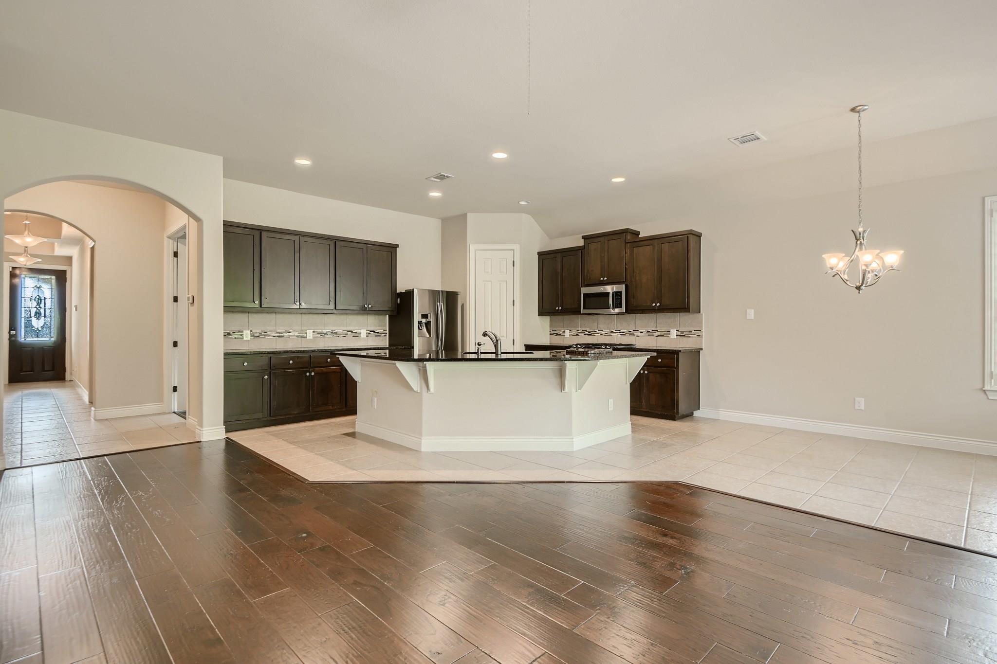 400 Entrada WAY, Round Rock, TX 78681 photo 3