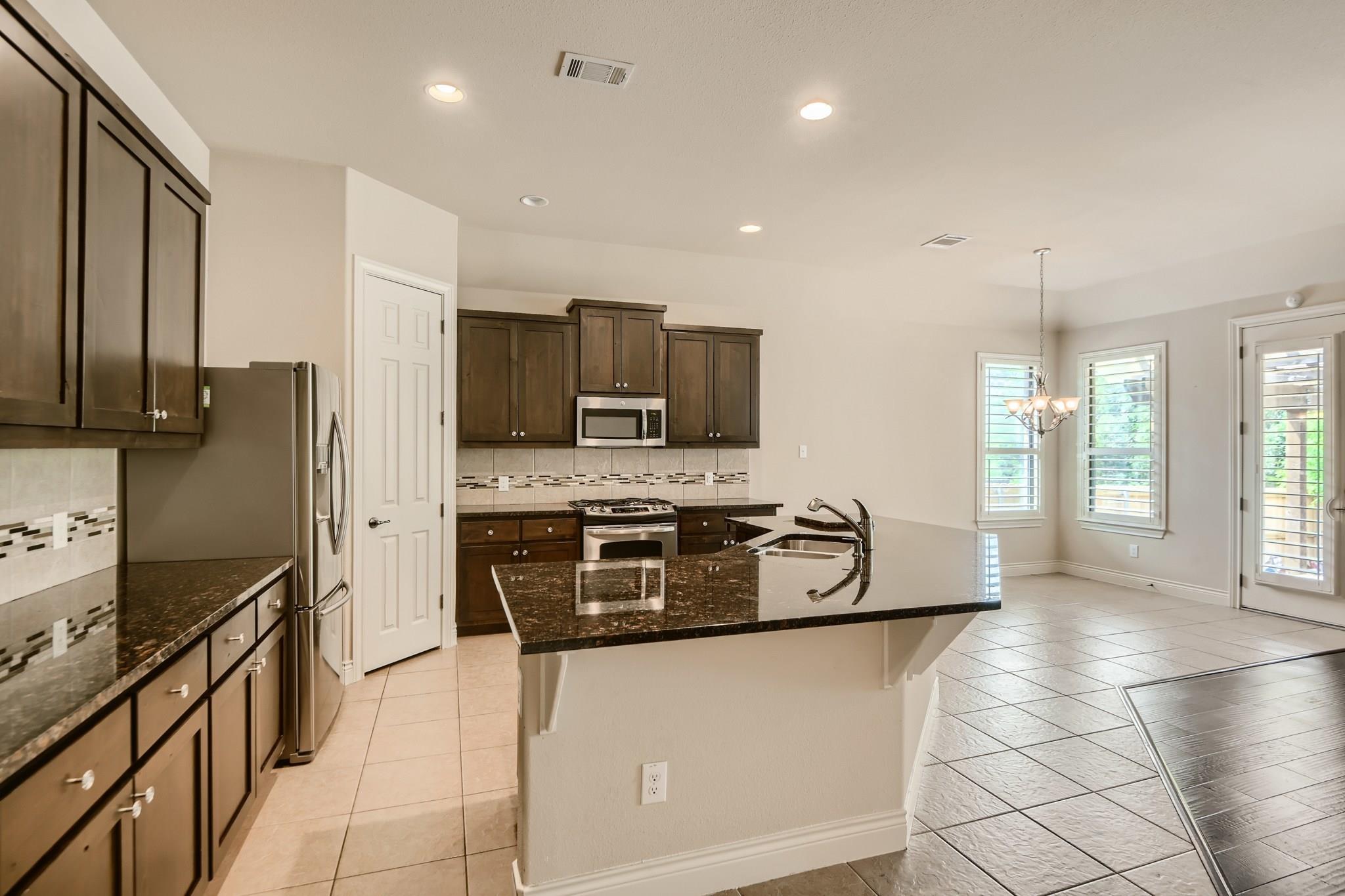 400 Entrada WAY, Round Rock, TX 78681 photo 5
