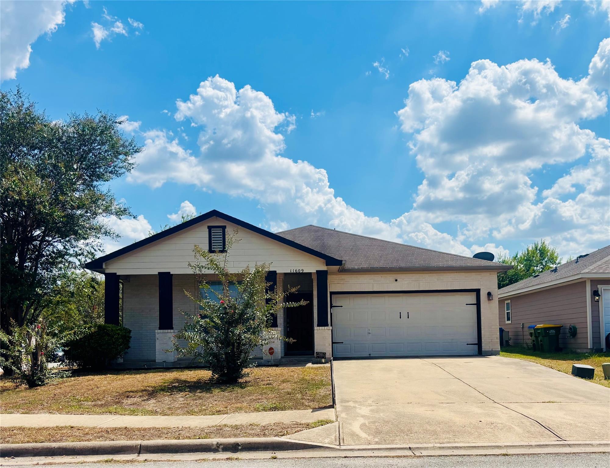 11609 Marshall ST, Manor, TX 78653 photo 2