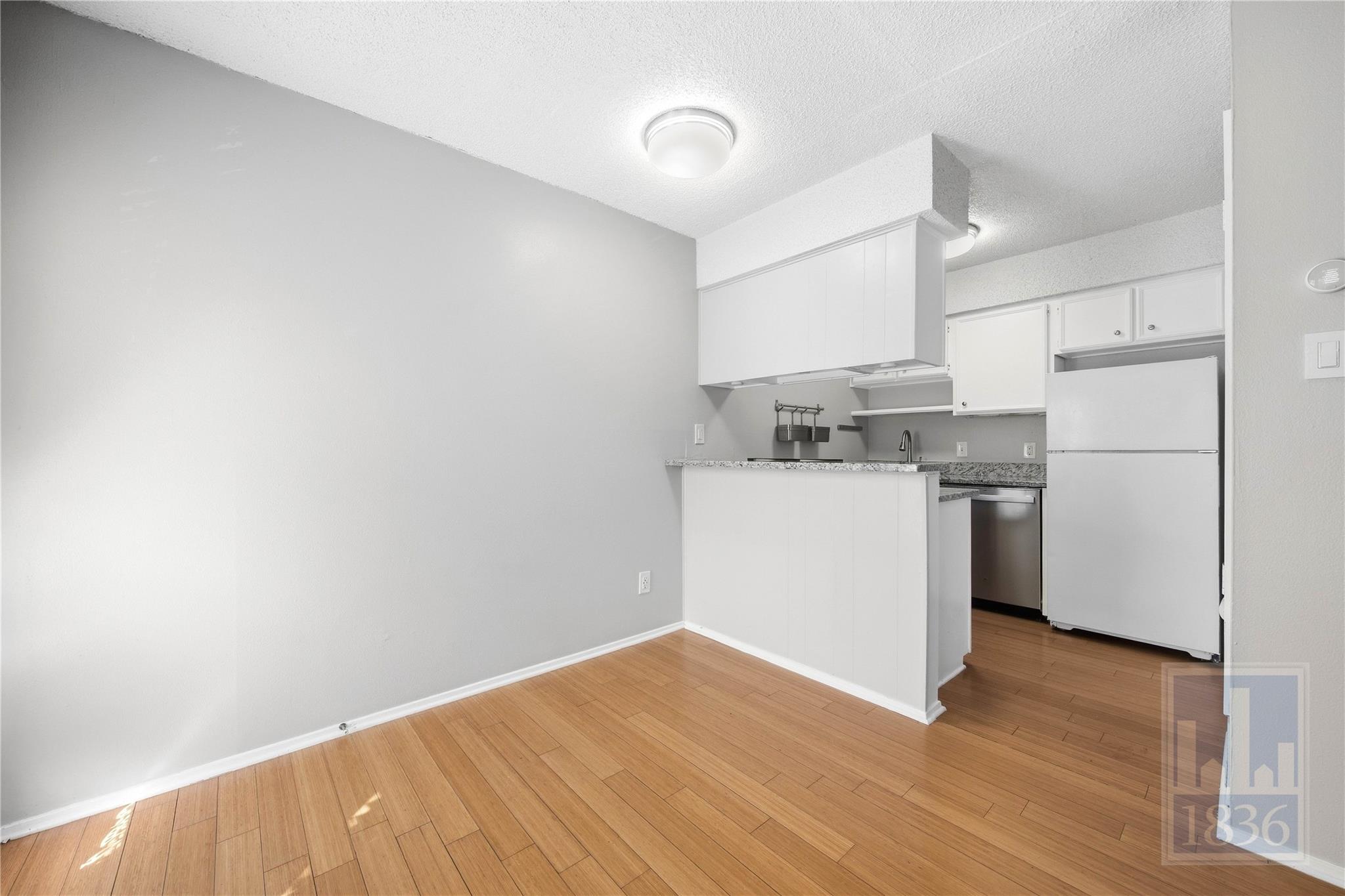 1111 10th ST #209, Austin, TX 78703 photo 2