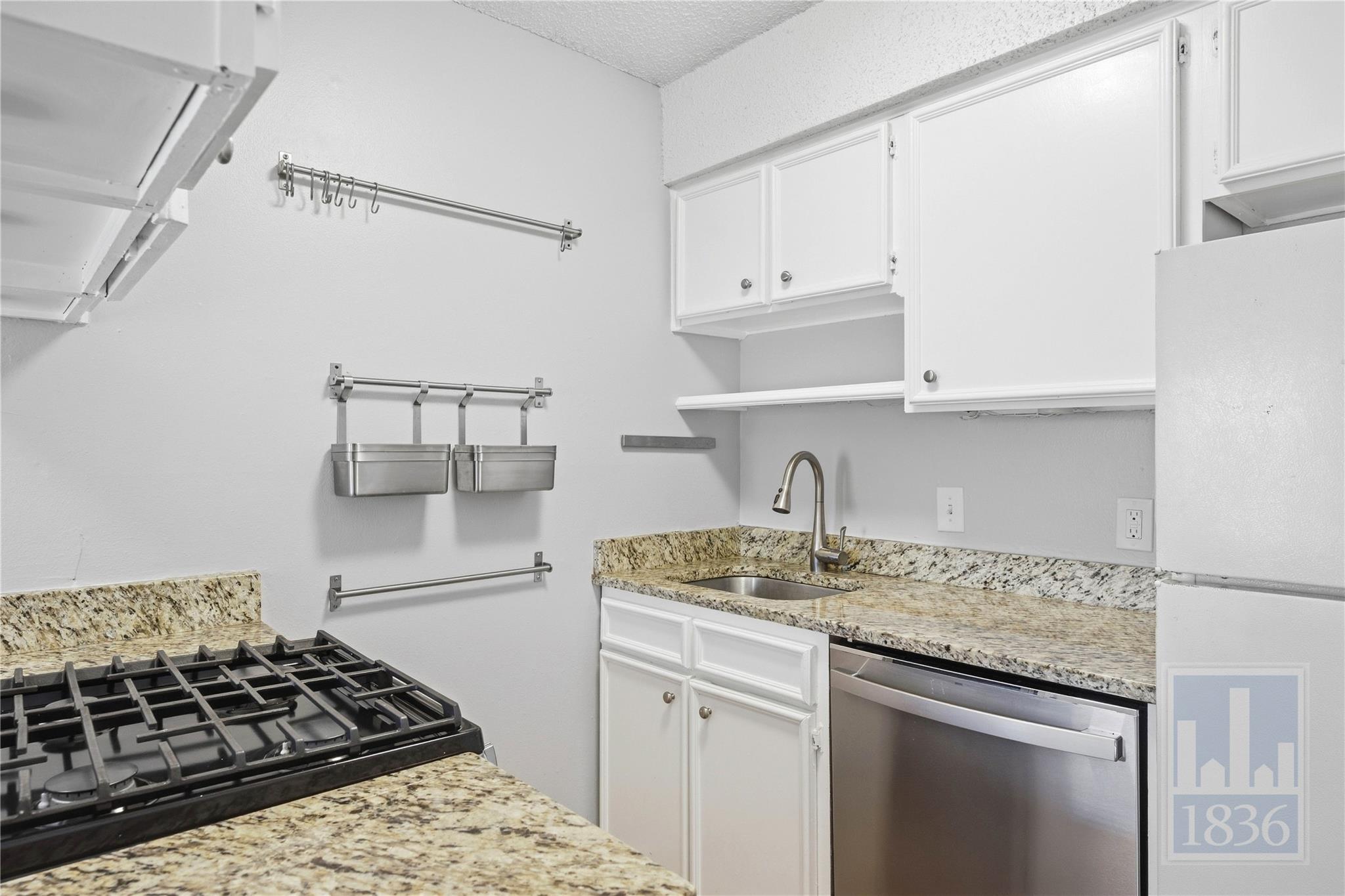 1111 10th ST #209, Austin, TX 78703 photo 5