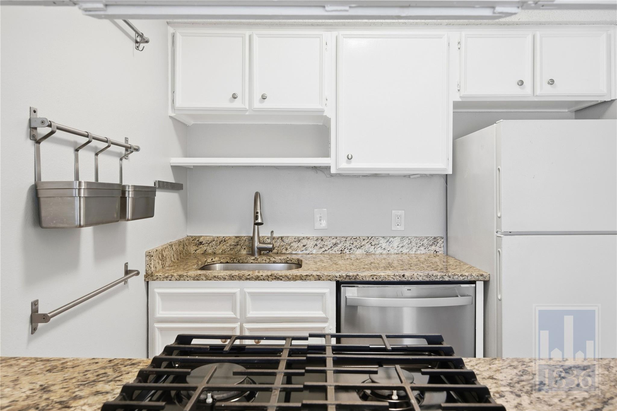 1111 10th ST #209, Austin, TX 78703 photo 4