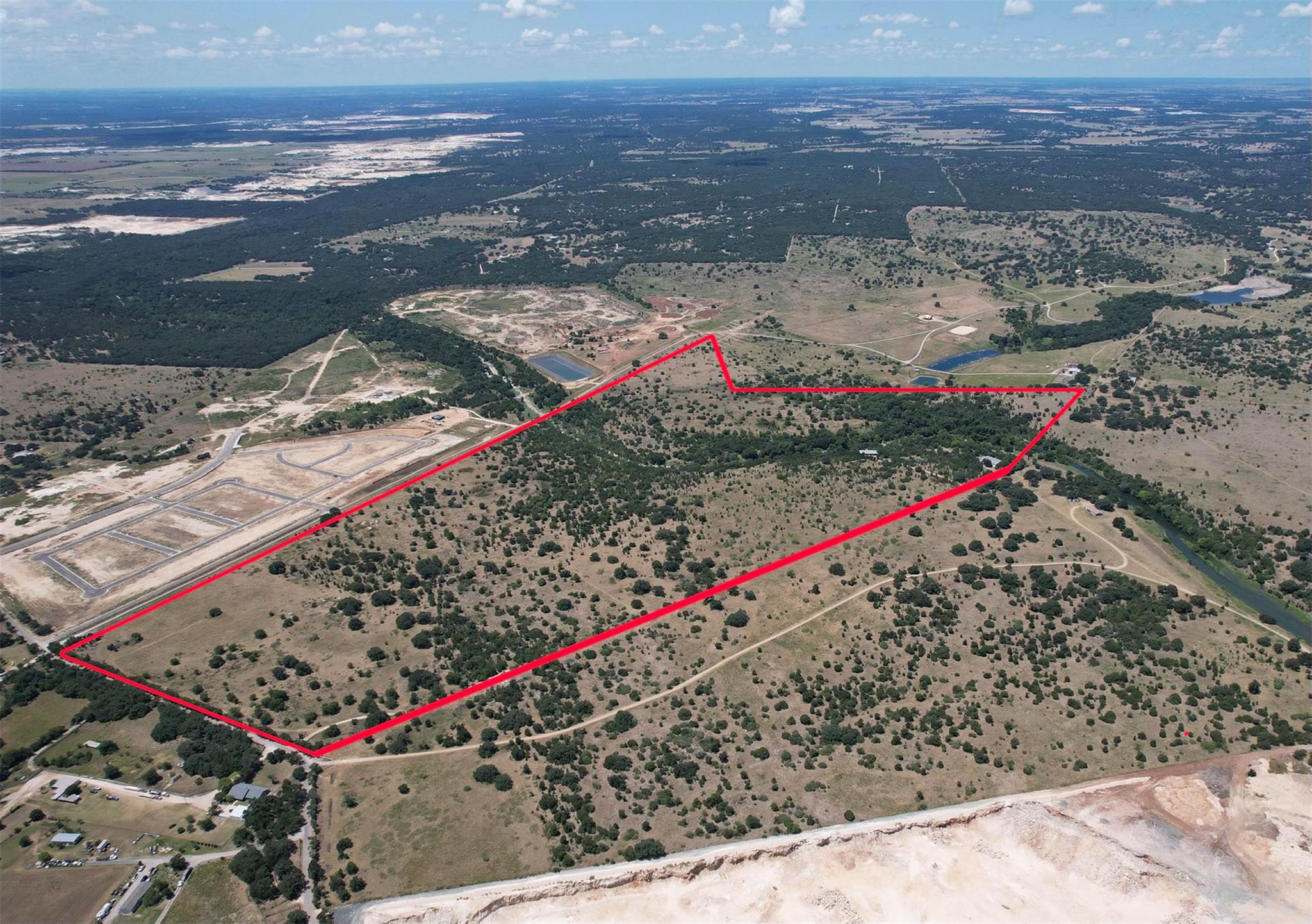 801 County Road 344, Jarrell, TX 76537 photo 2