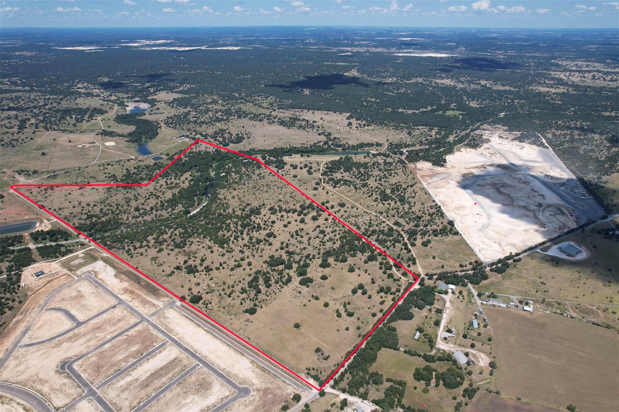 801 County Road 344, Jarrell, TX 76537 photo 4