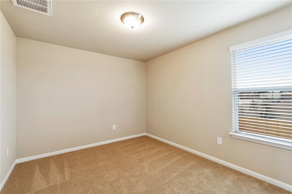 944 Palo Duro DR, Round Rock, TX 78664 photo 3