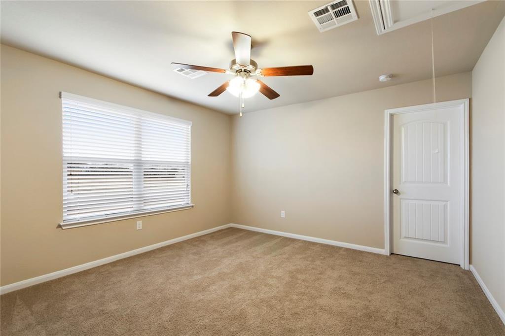 944 Palo Duro DR, Round Rock, TX 78664 photo 5