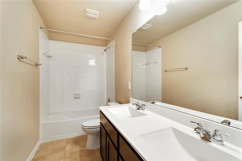 944 Palo Duro DR, Round Rock, TX 78664 photo 4