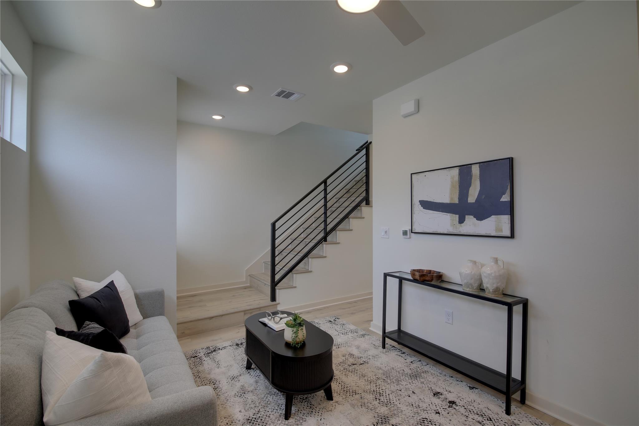 7208 Providence Ave #2, Austin, TX 78752 photo 4