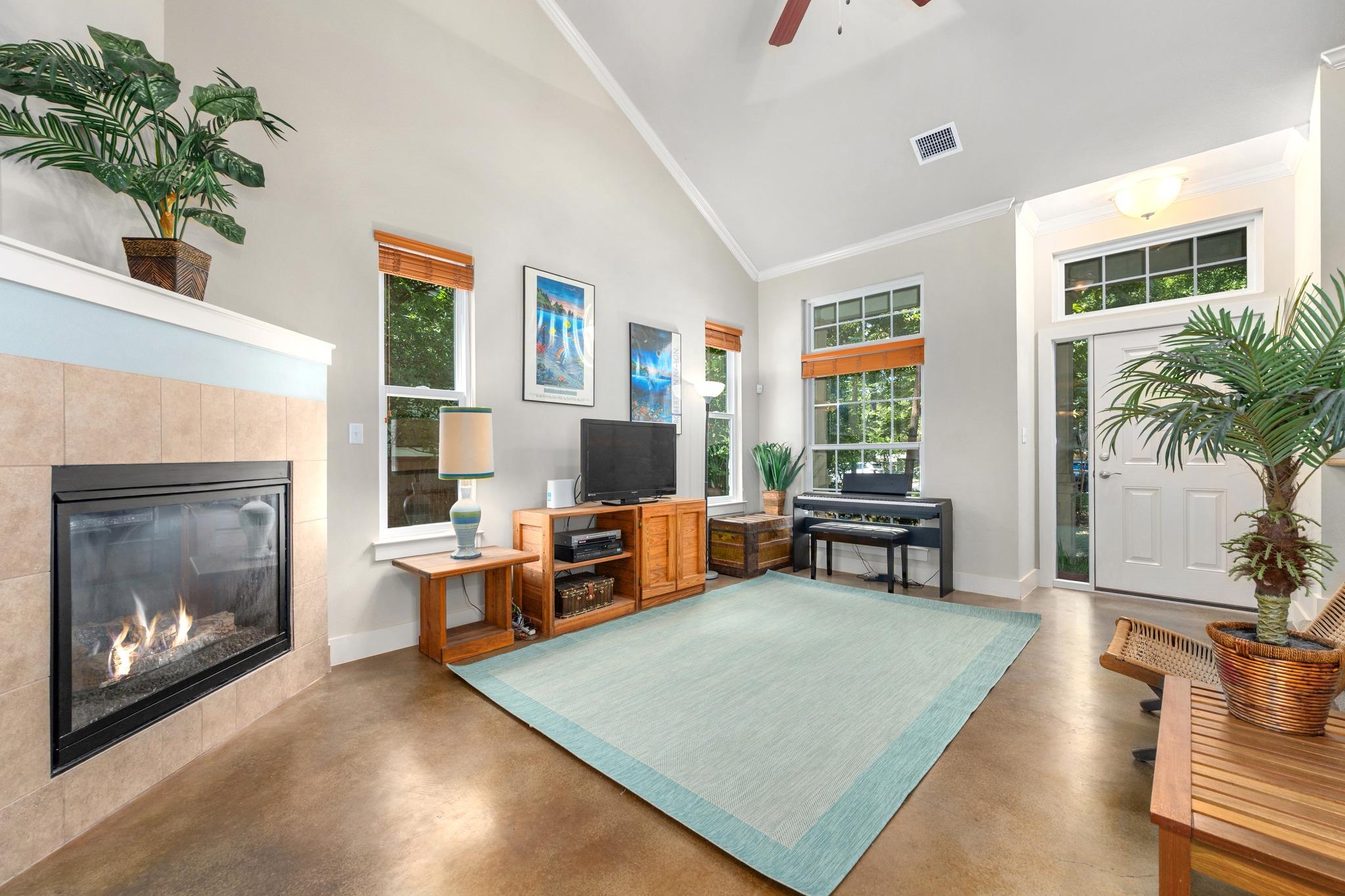 4413 Barrow Ave, Austin, TX 78751 photo 5