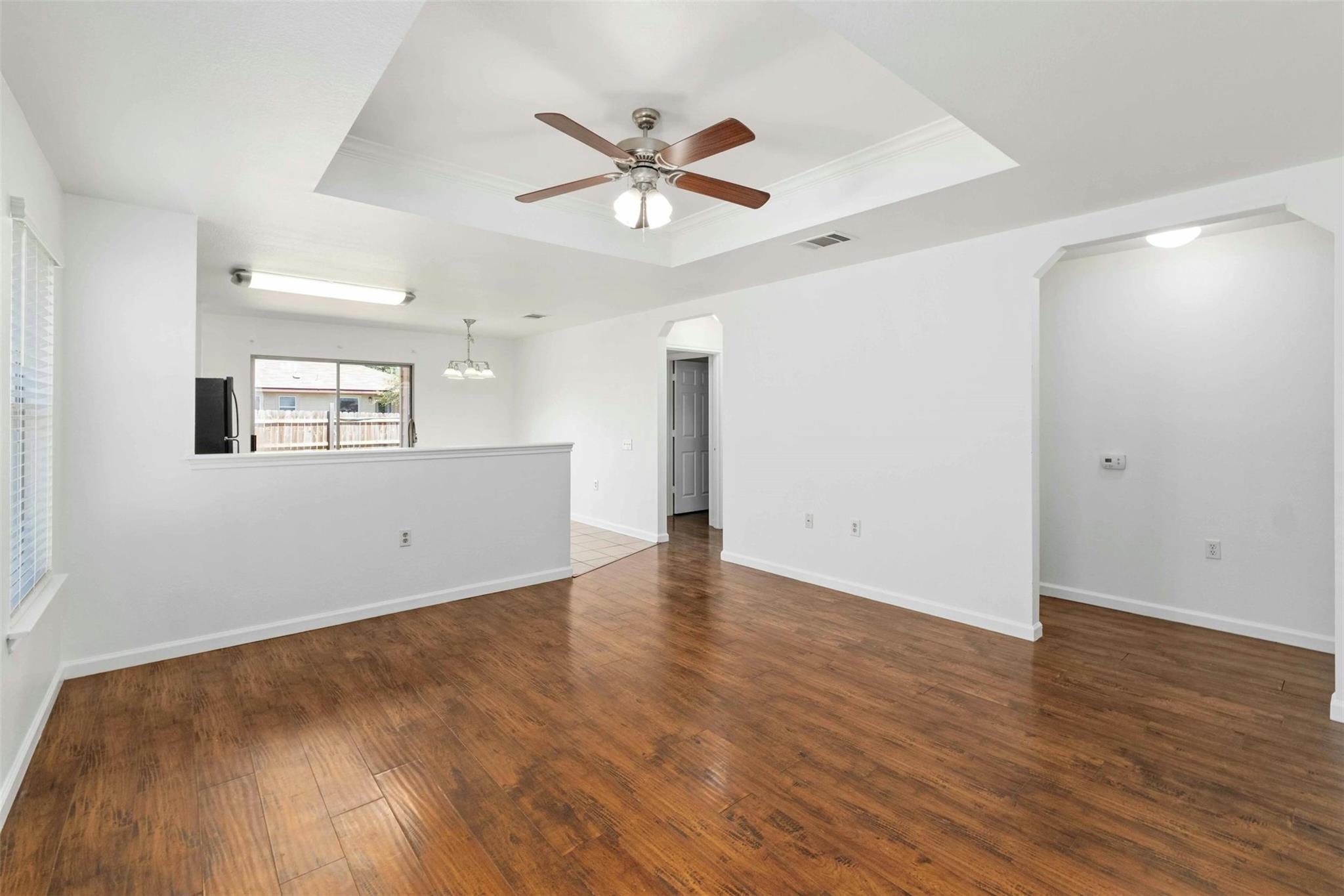 12524 Sky Harbor DR, Del Valle, TX 78617 photo 5