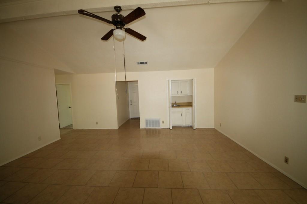 12708 Lamppost LN, Austin, TX 78727 photo 3