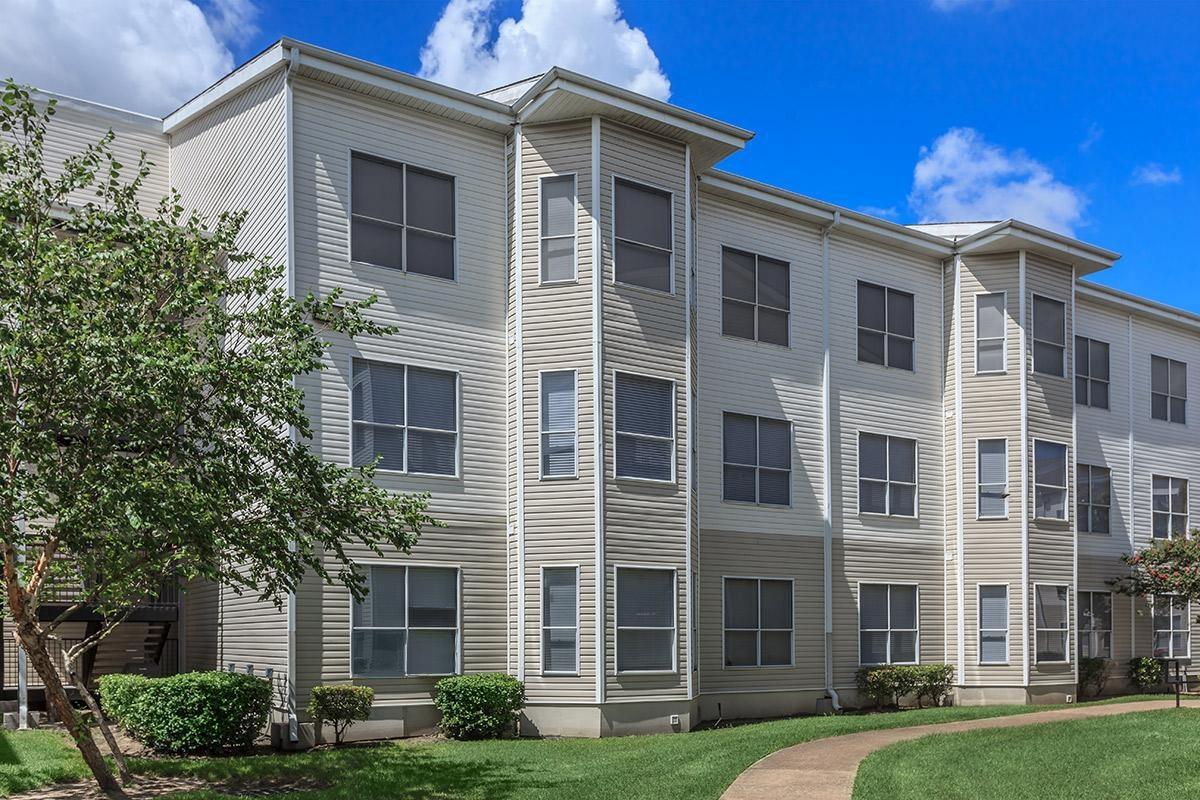 301 W Little York RD #722, Houston, TX 77076 photo 2