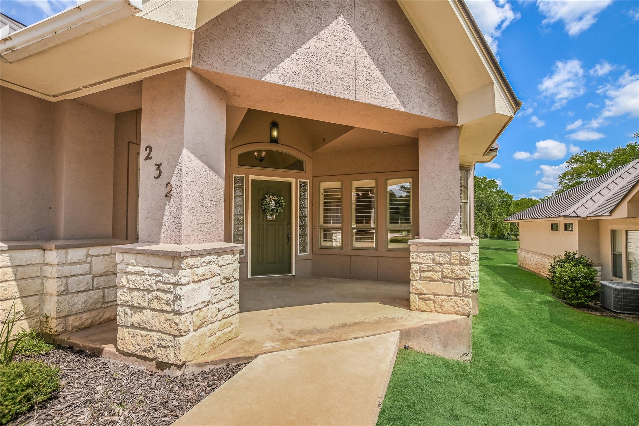 232 Fault Line DR, Horseshoe Bay, TX 78657 photo 3