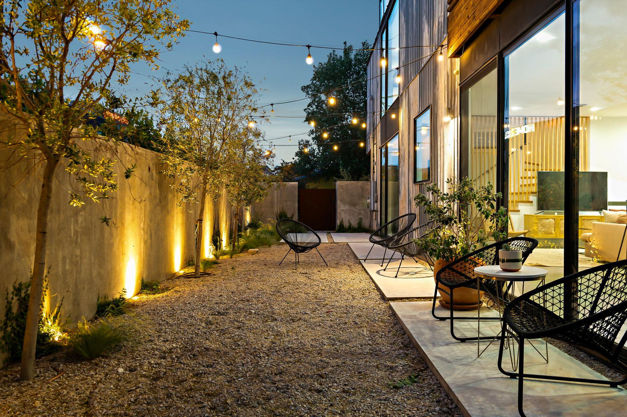2201 Santa Rosa ST, Austin, TX 78702 photo 3