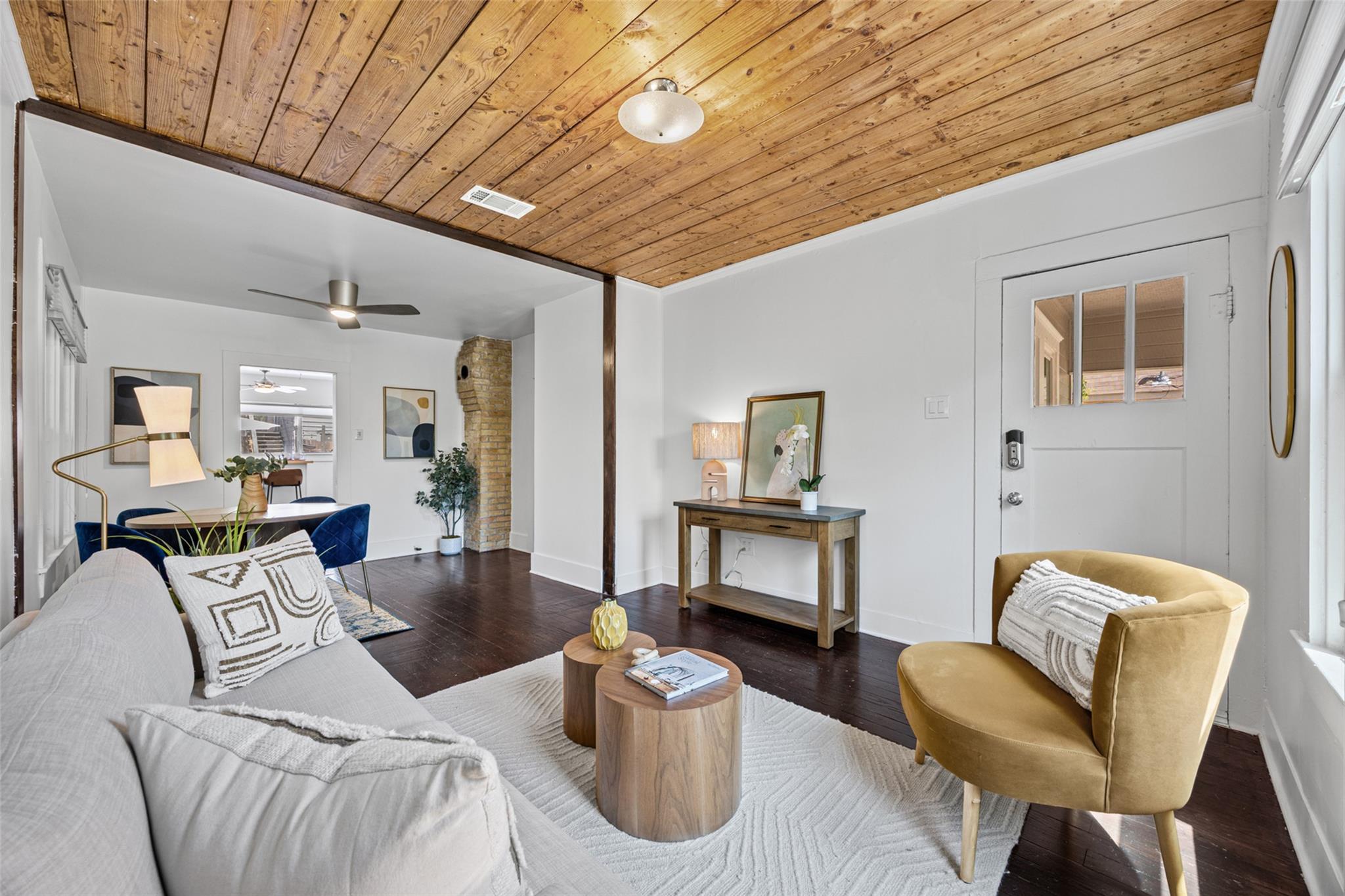 2702 22nd ST, Austin, TX 78722 photo 3