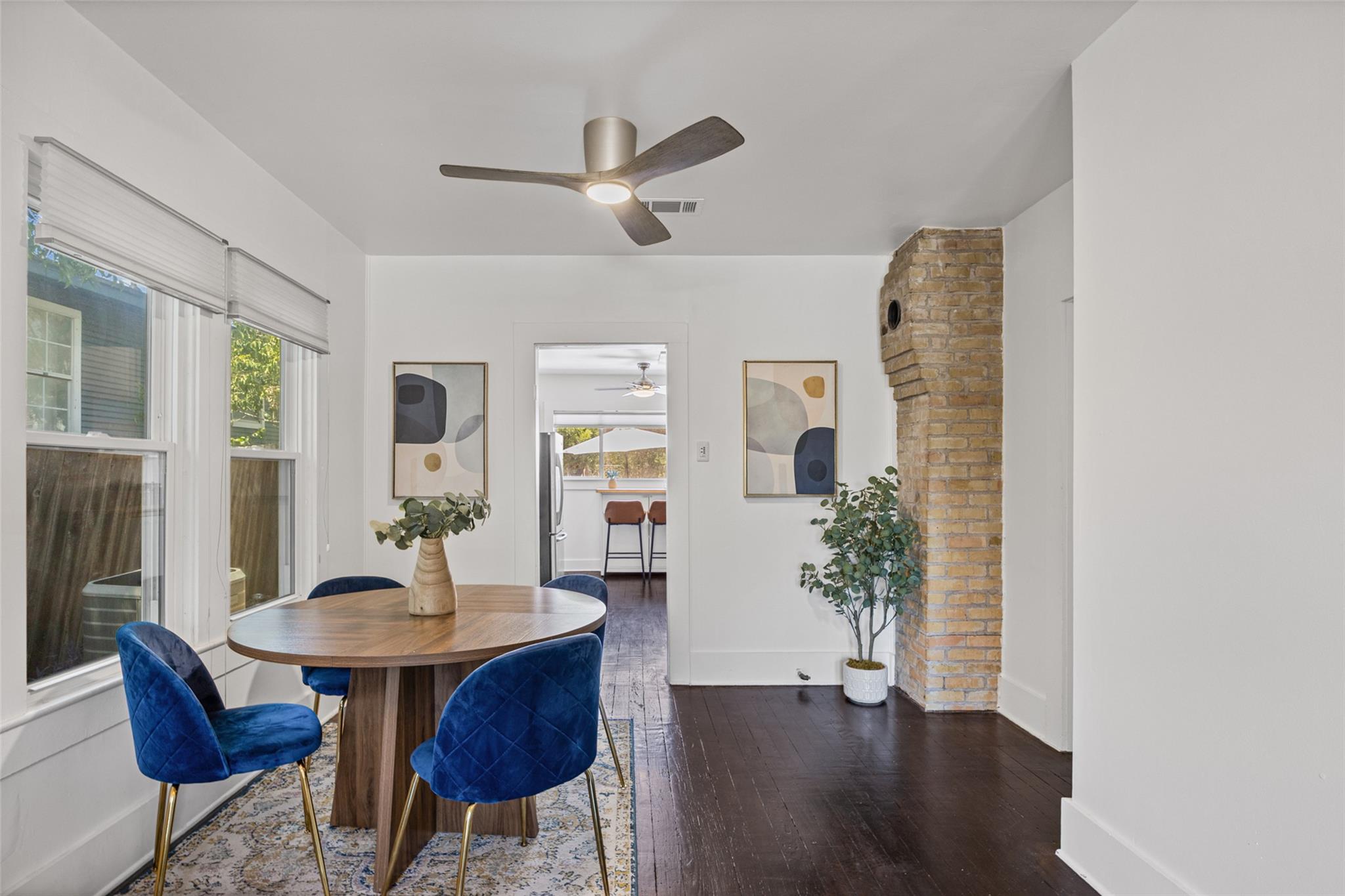 2702 22nd ST, Austin, TX 78722 photo 5