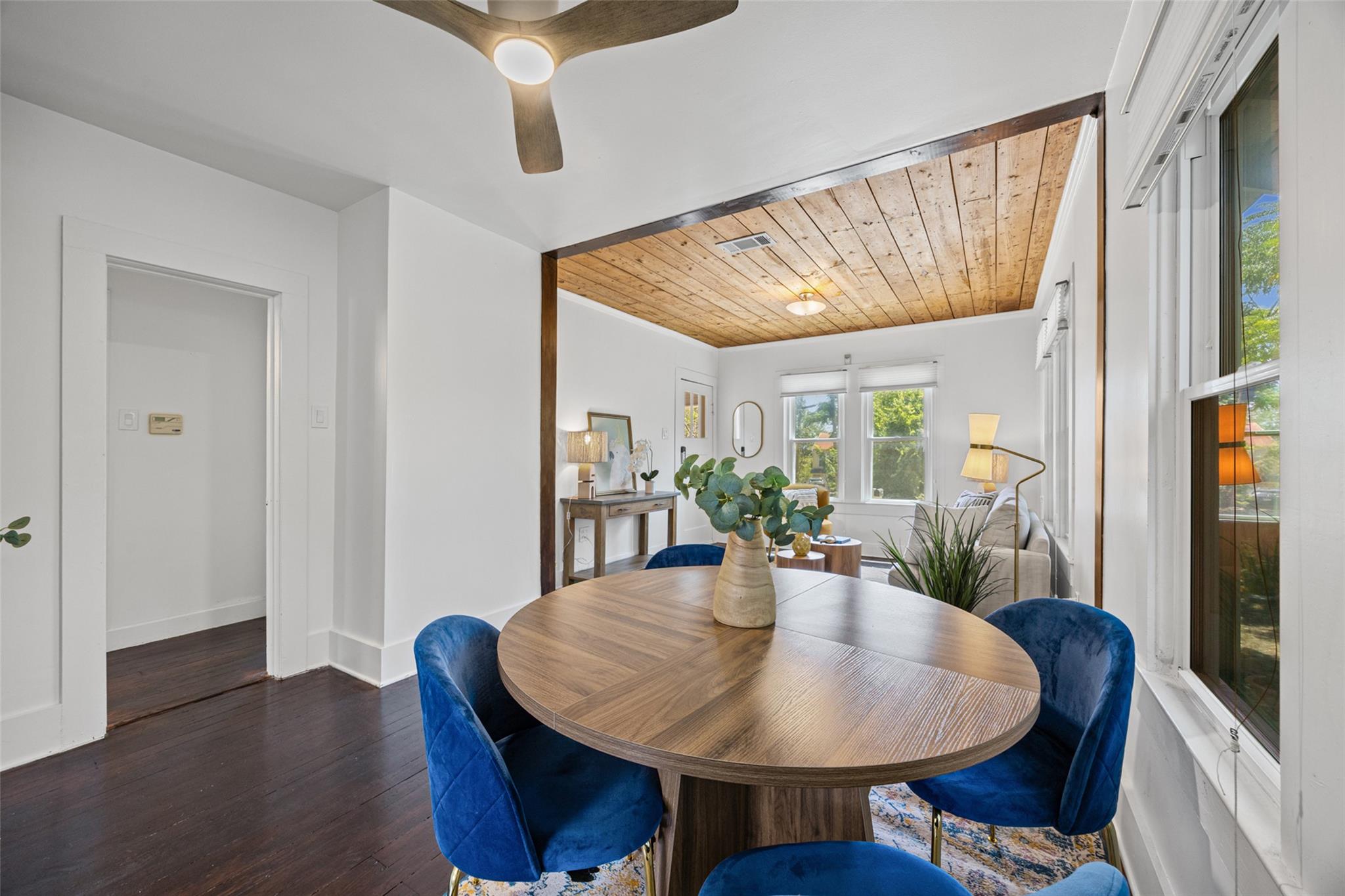 2702 22nd ST, Austin, TX 78722 photo 4
