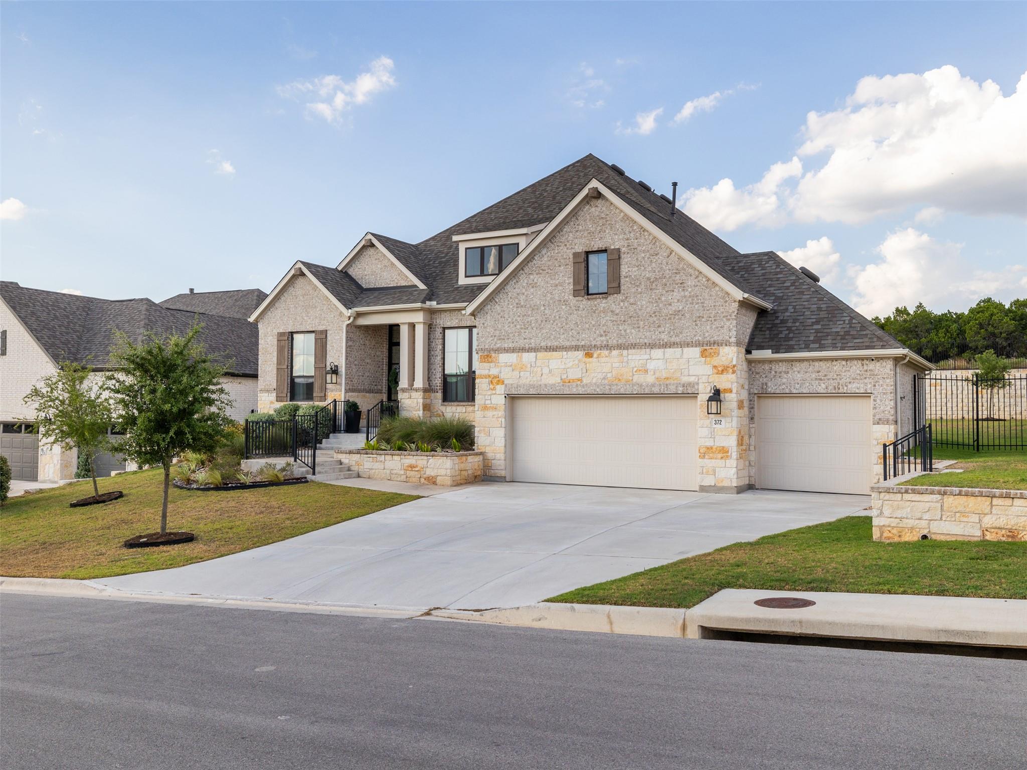 372 Old Stone RD, Austin, TX 78737 photo 2