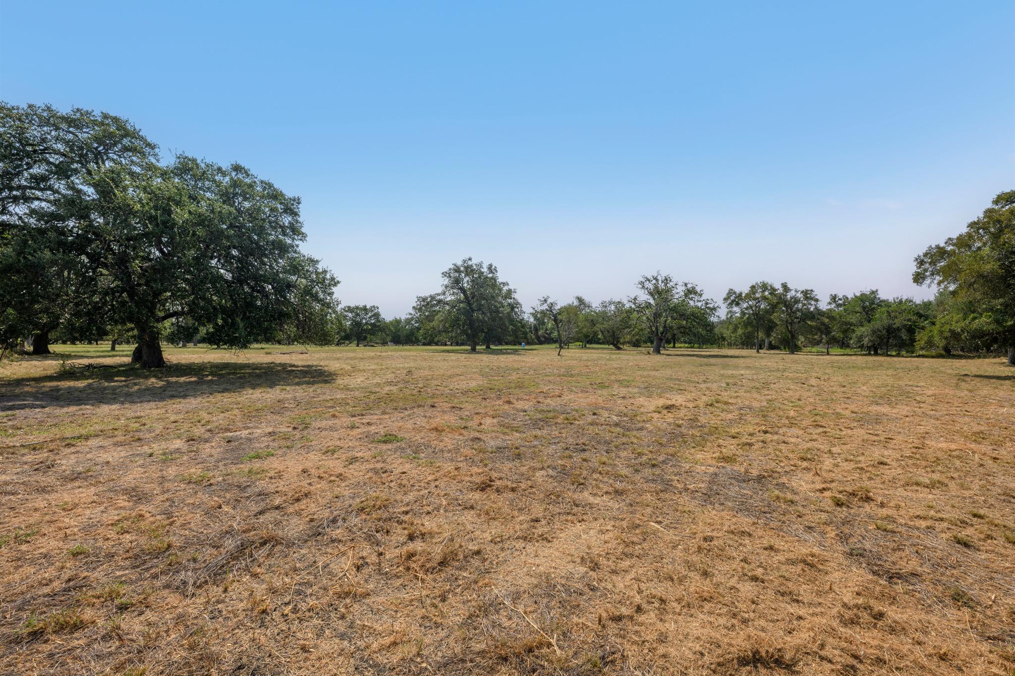 Rolling Oaks