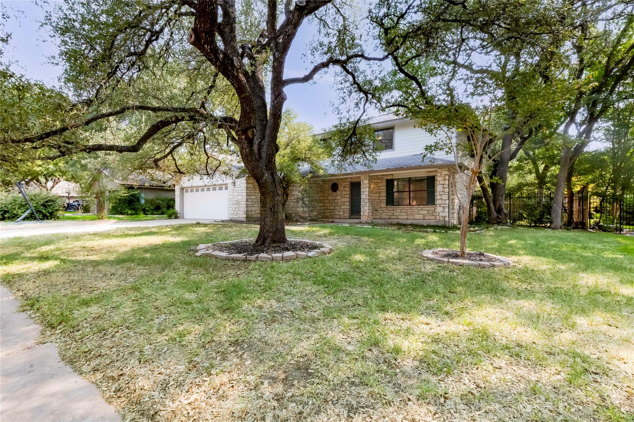 10905 Wintergreen HL, Austin, TX 78750 photo 2