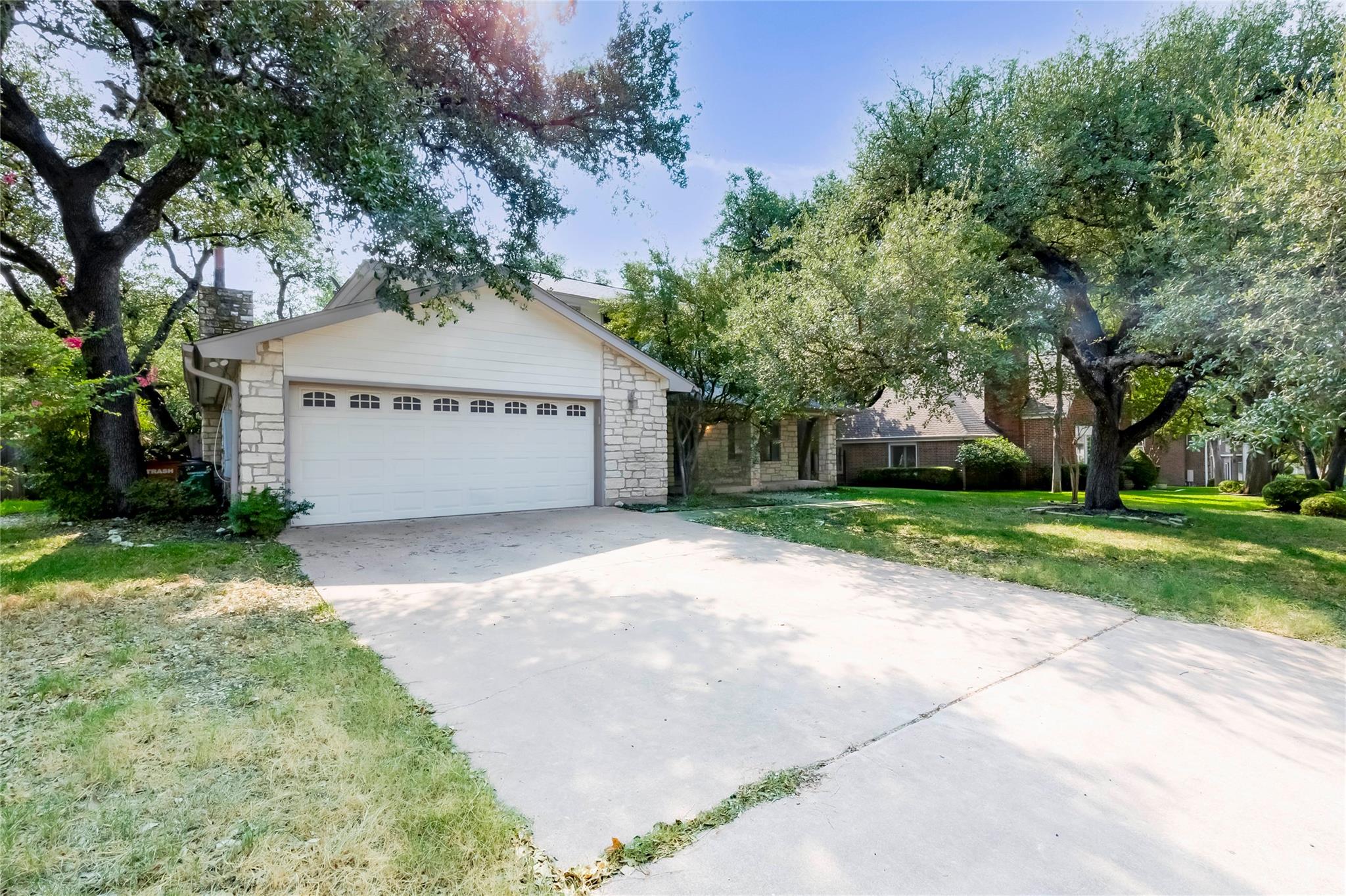 10905 Wintergreen HL, Austin, TX 78750 photo 3