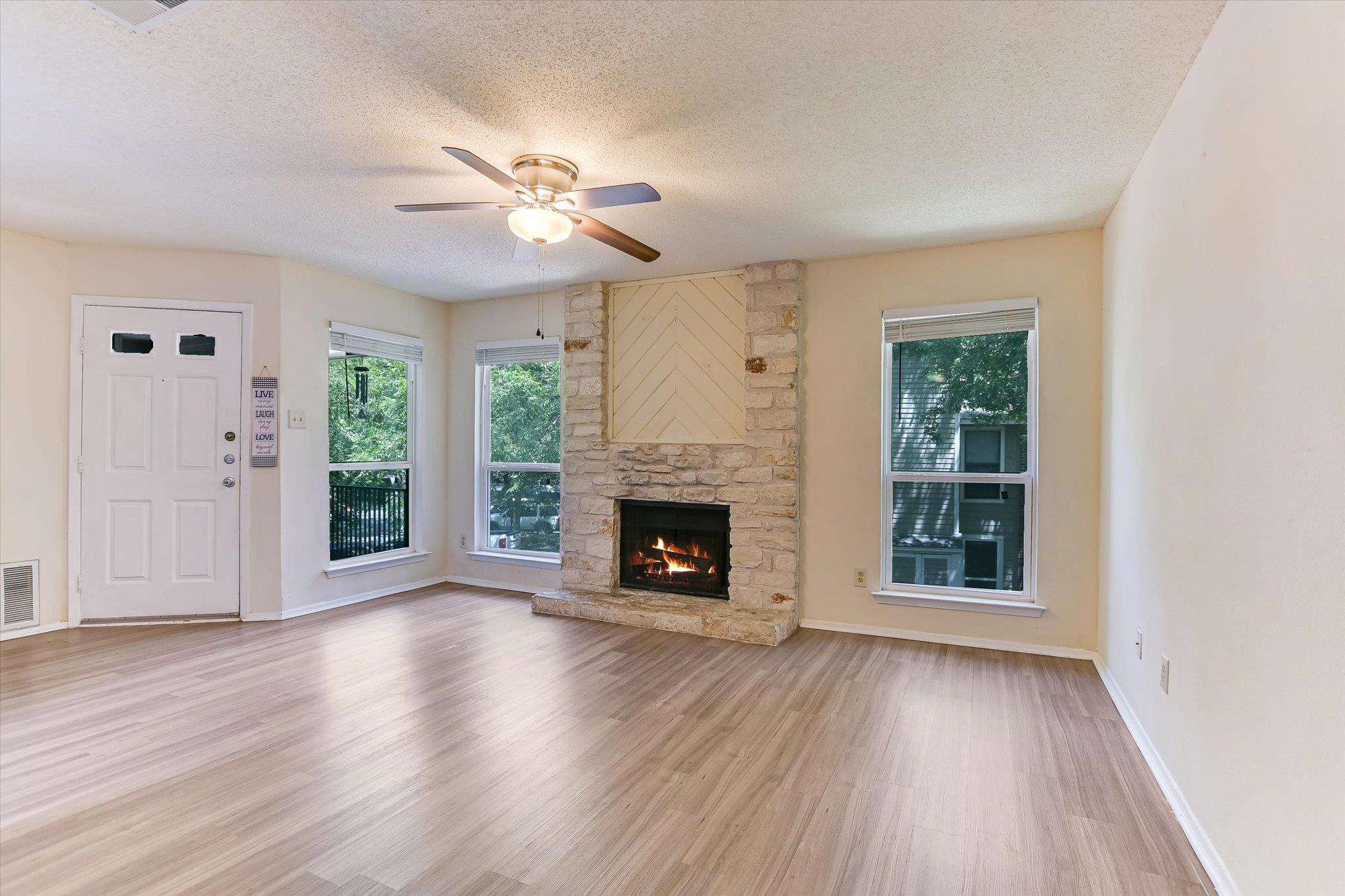 10616 Mellow Meadows DR #18B, Austin, TX 78750 photo 4