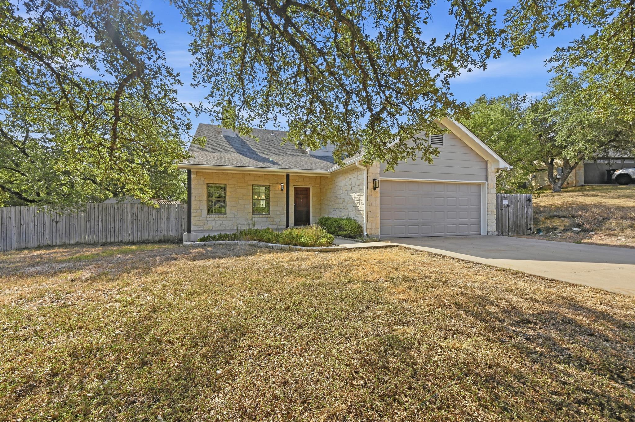 22407 Briarcliff DR, Spicewood, TX 78669 photo 2