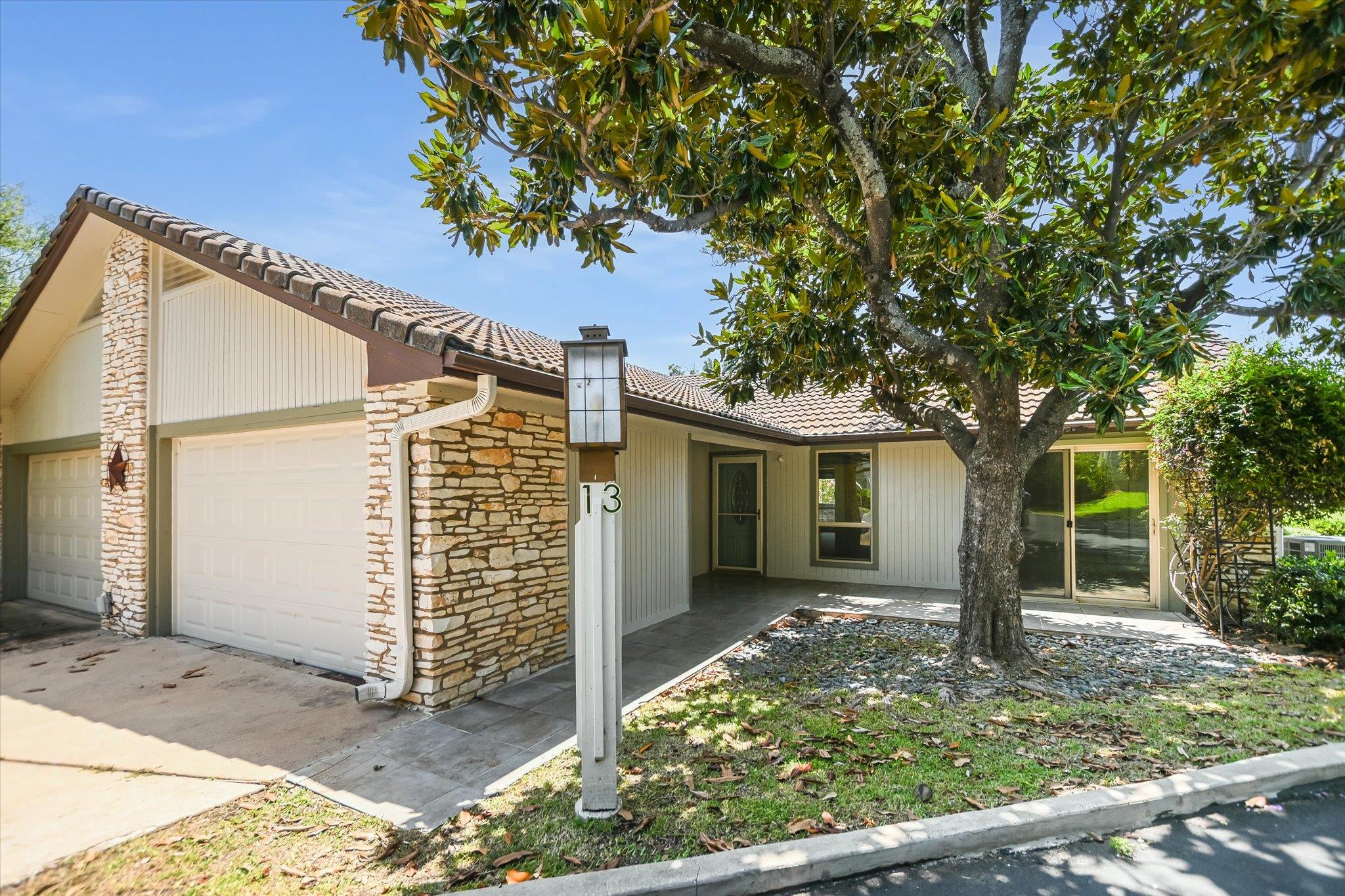 Golf Villa Condos