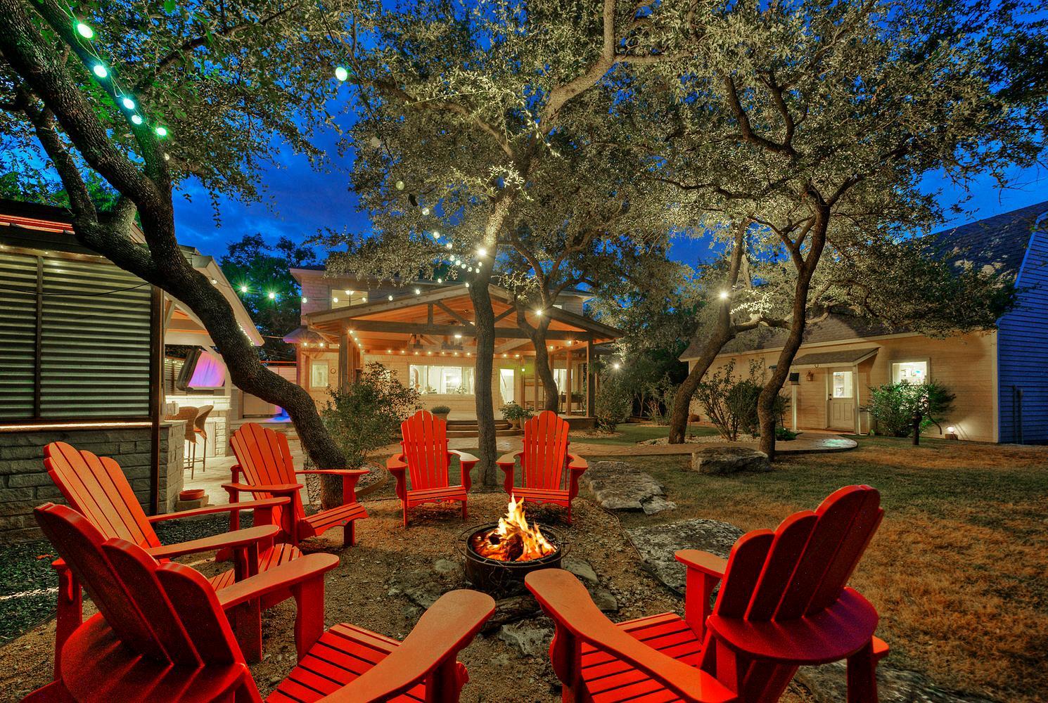 16807 Trail Of The Woods, Austin, TX 78734 photo 2