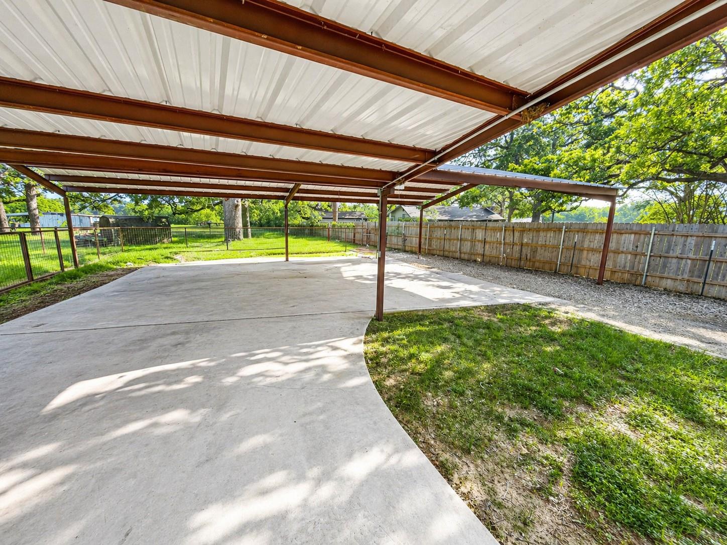 1076 FM 2095, Cameron, TX 76520 photo 3
