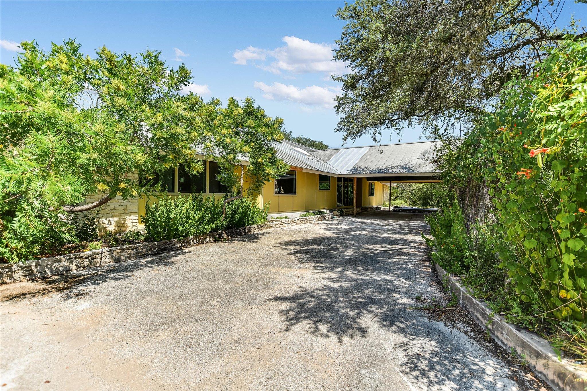 10412 Double Spur LOOP, Austin, TX 78759 photo 4