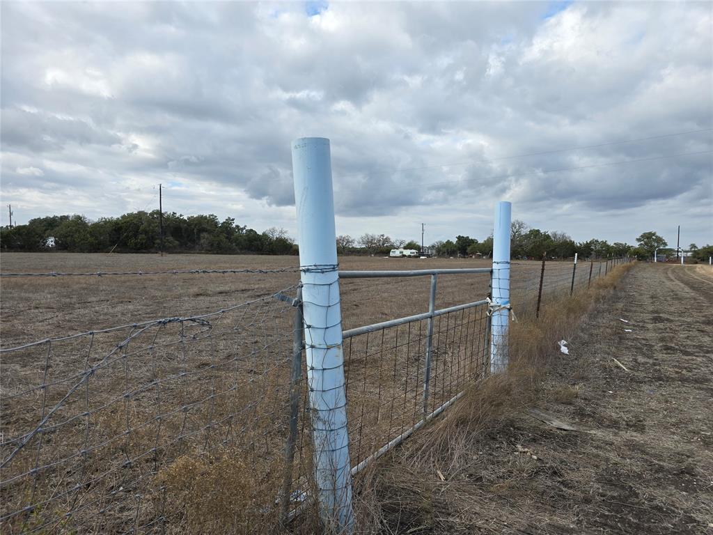 840 County Road 226, Florence, TX 76527 photo 5