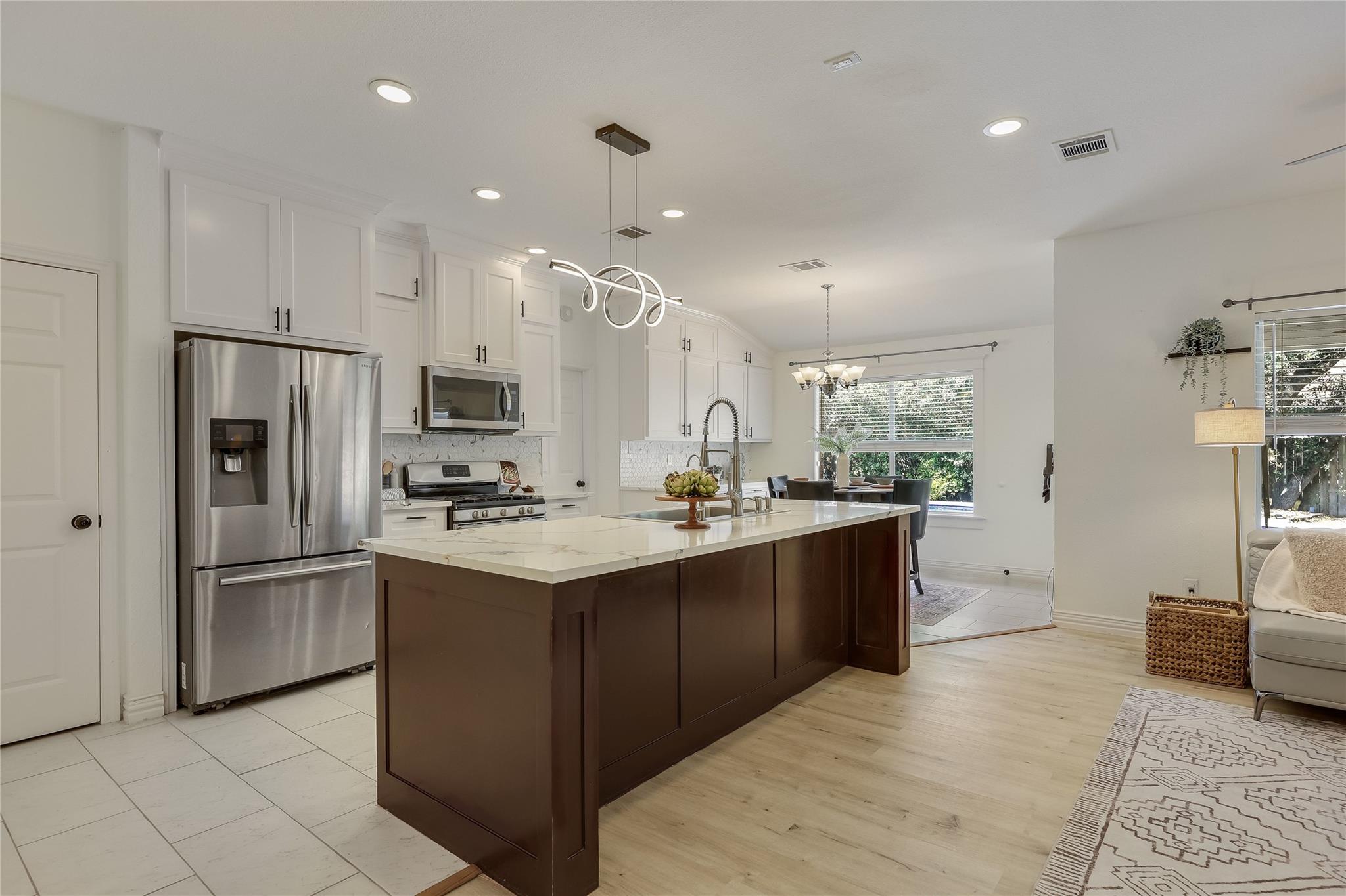 3228 Arroyo Bluff LN, Round Rock, TX 78681 photo 3