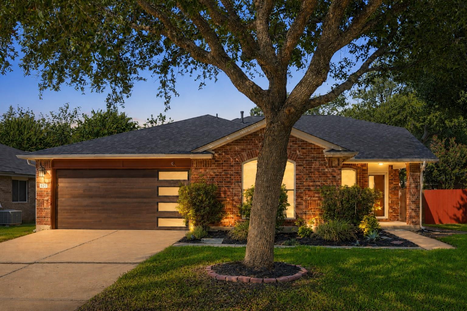 3228 Arroyo Bluff LN, Round Rock, TX 78681 photo 4