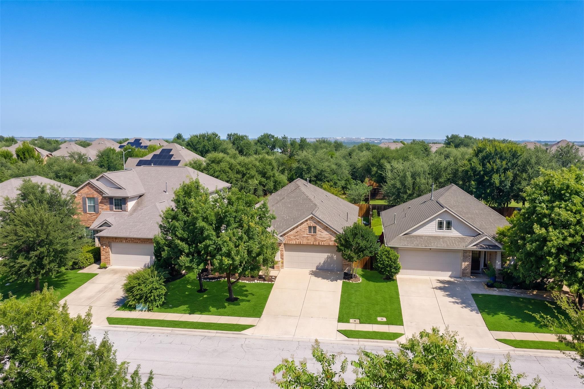 4017 Darryl ST, Round Rock, TX 78681 photo 3