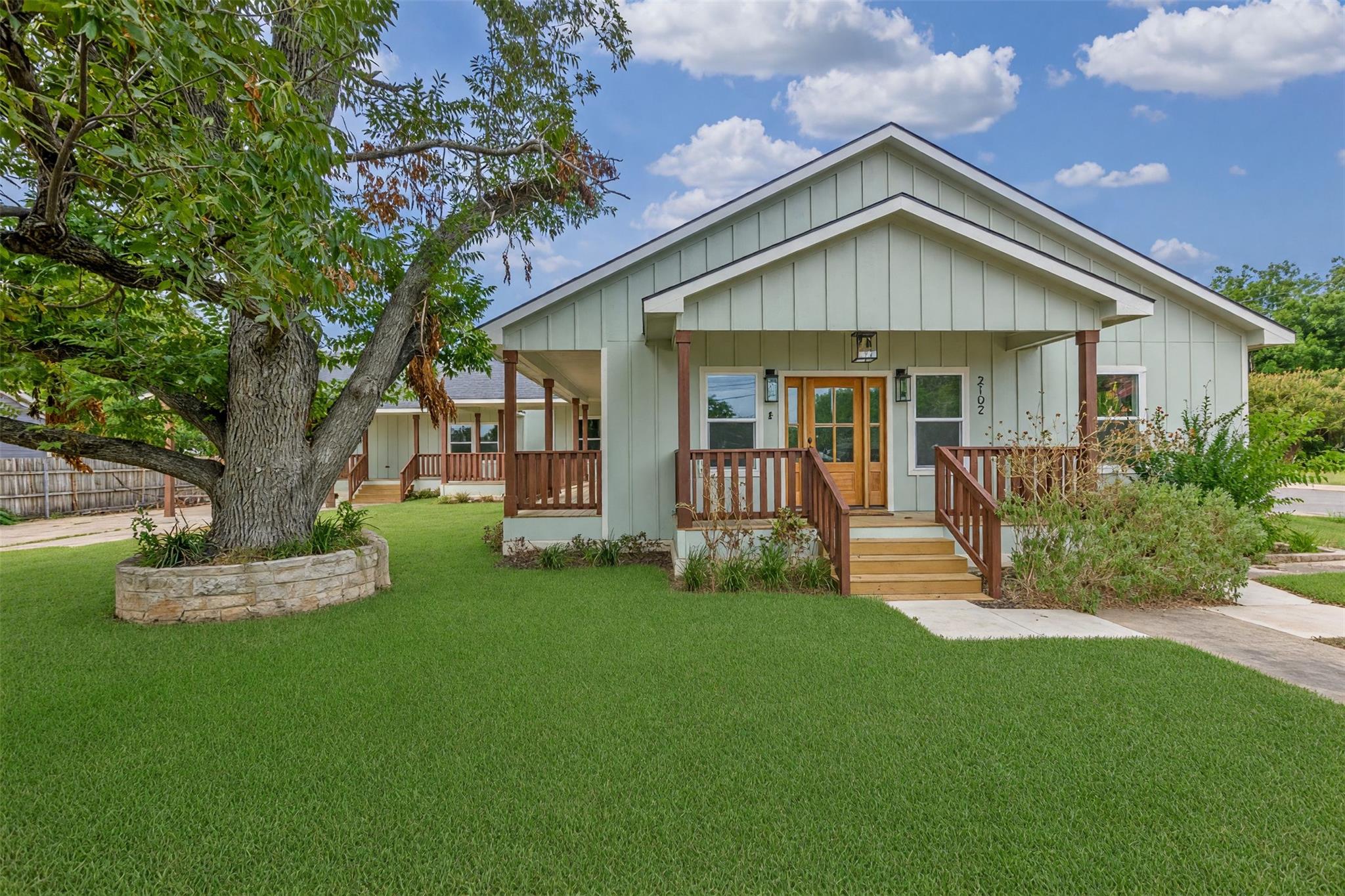 2102 Church ST, Georgetown, TX 78626 photo 2