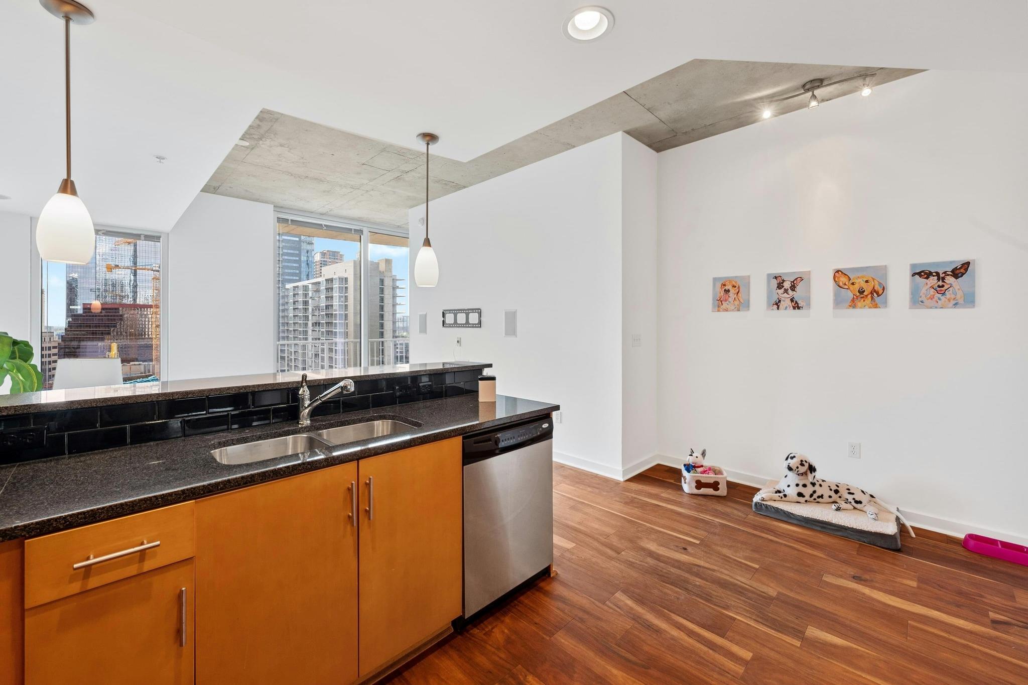 360 Nueces ST #1407, Austin, TX 78701 photo 5