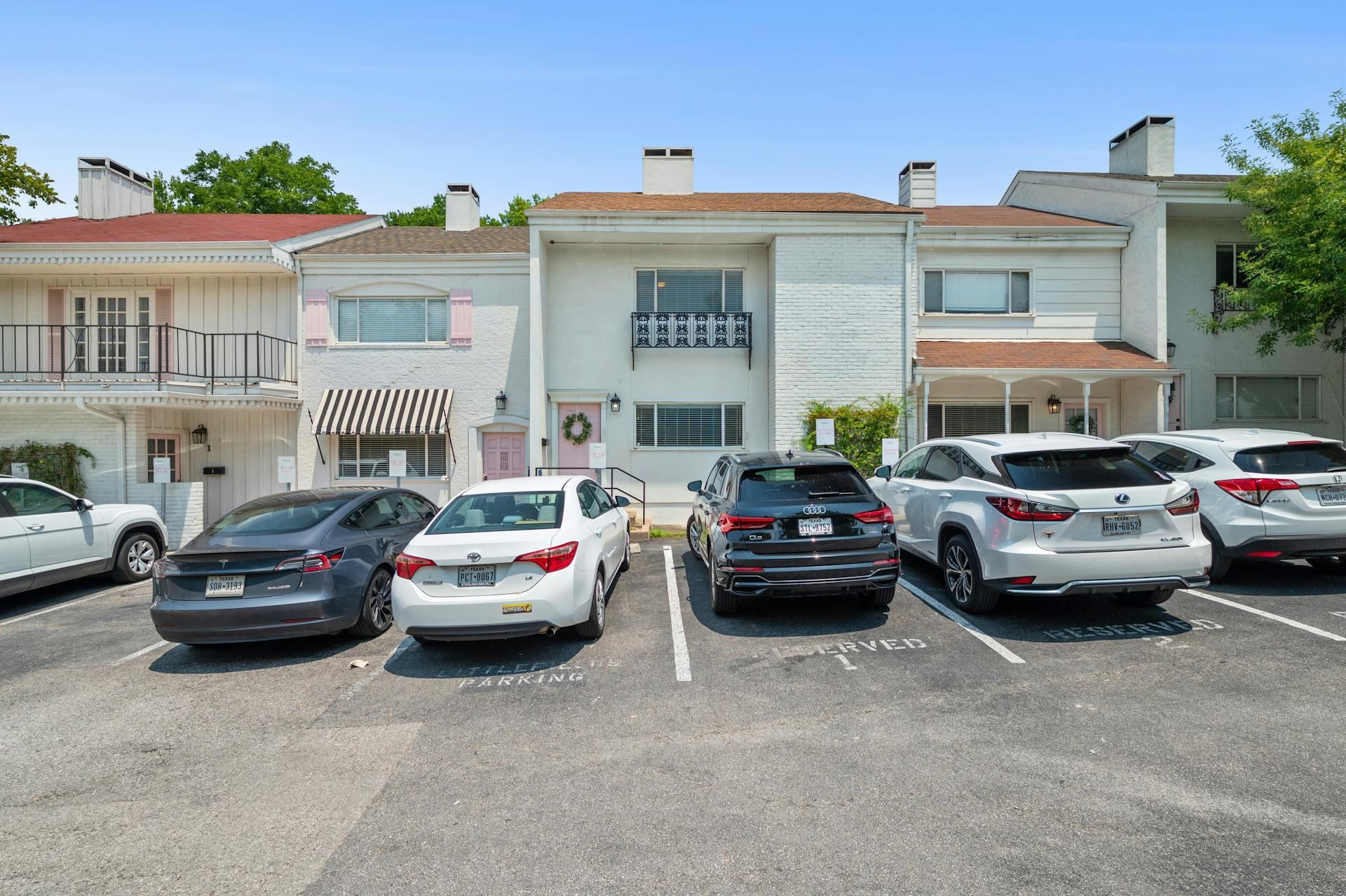 2401 Winsted LN #4, Austin, TX 78703 photo 2