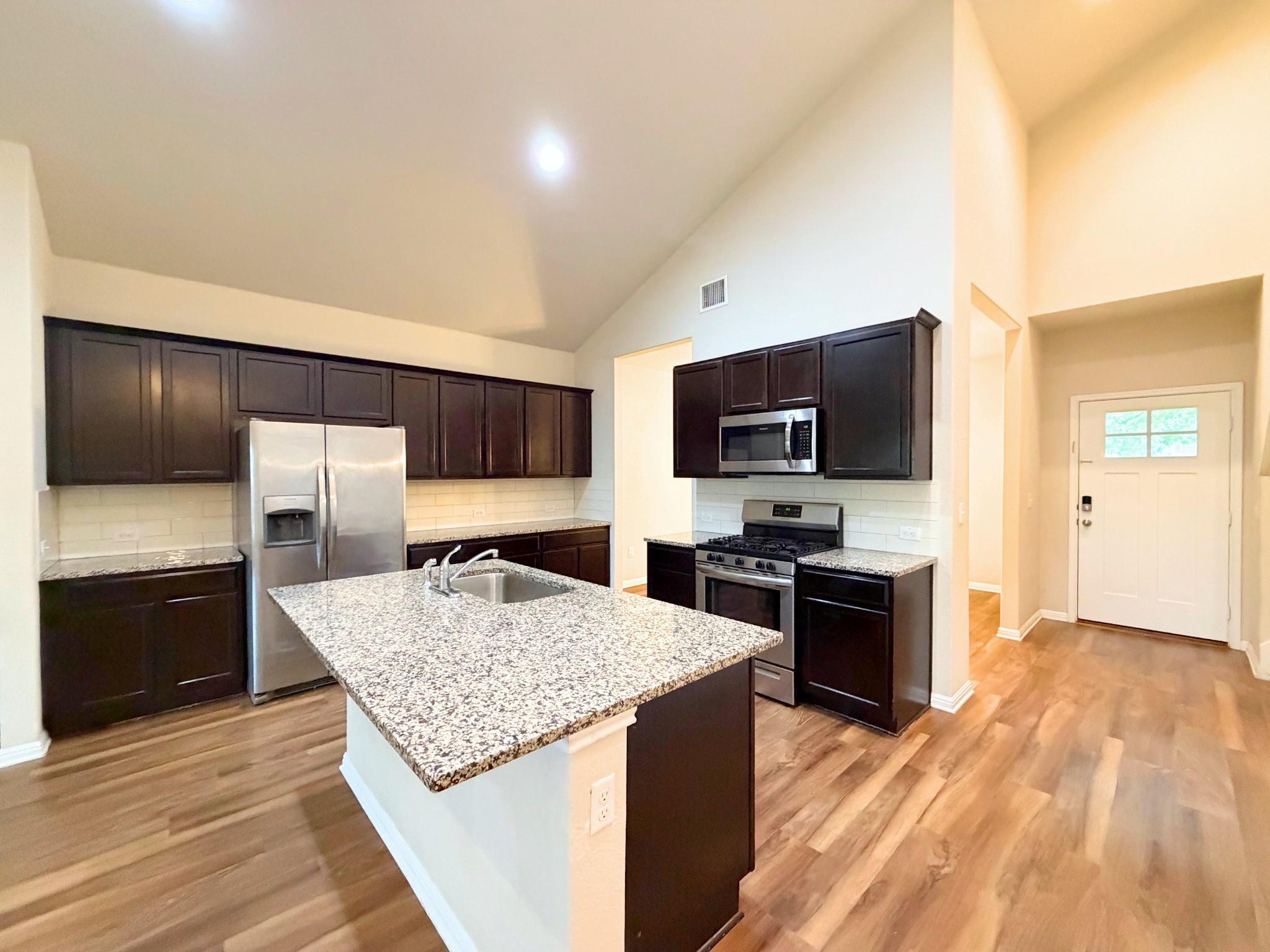 4224 Buffalo Ford RD, Georgetown, TX 78628 photo 3