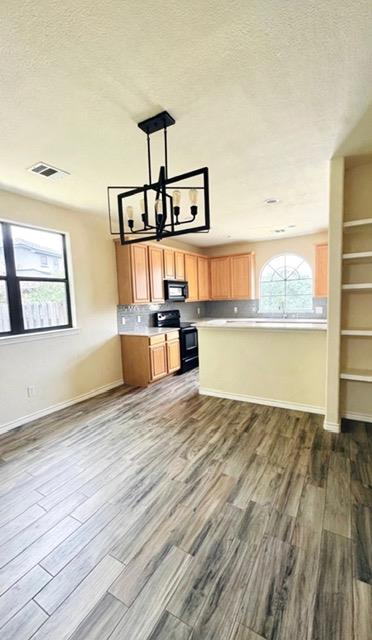 1405 Delsie DR #B, Austin, TX 78734 photo 2
