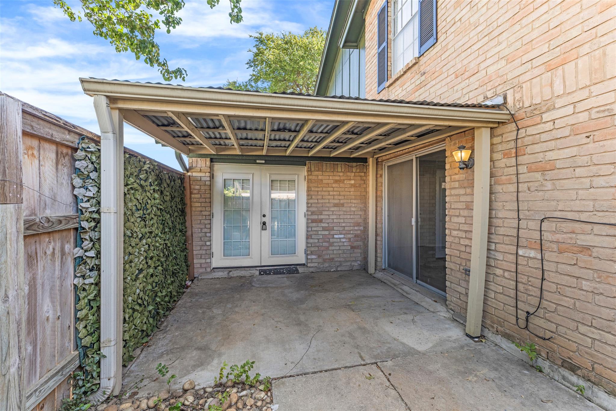 Old Town Condo Rev 1998