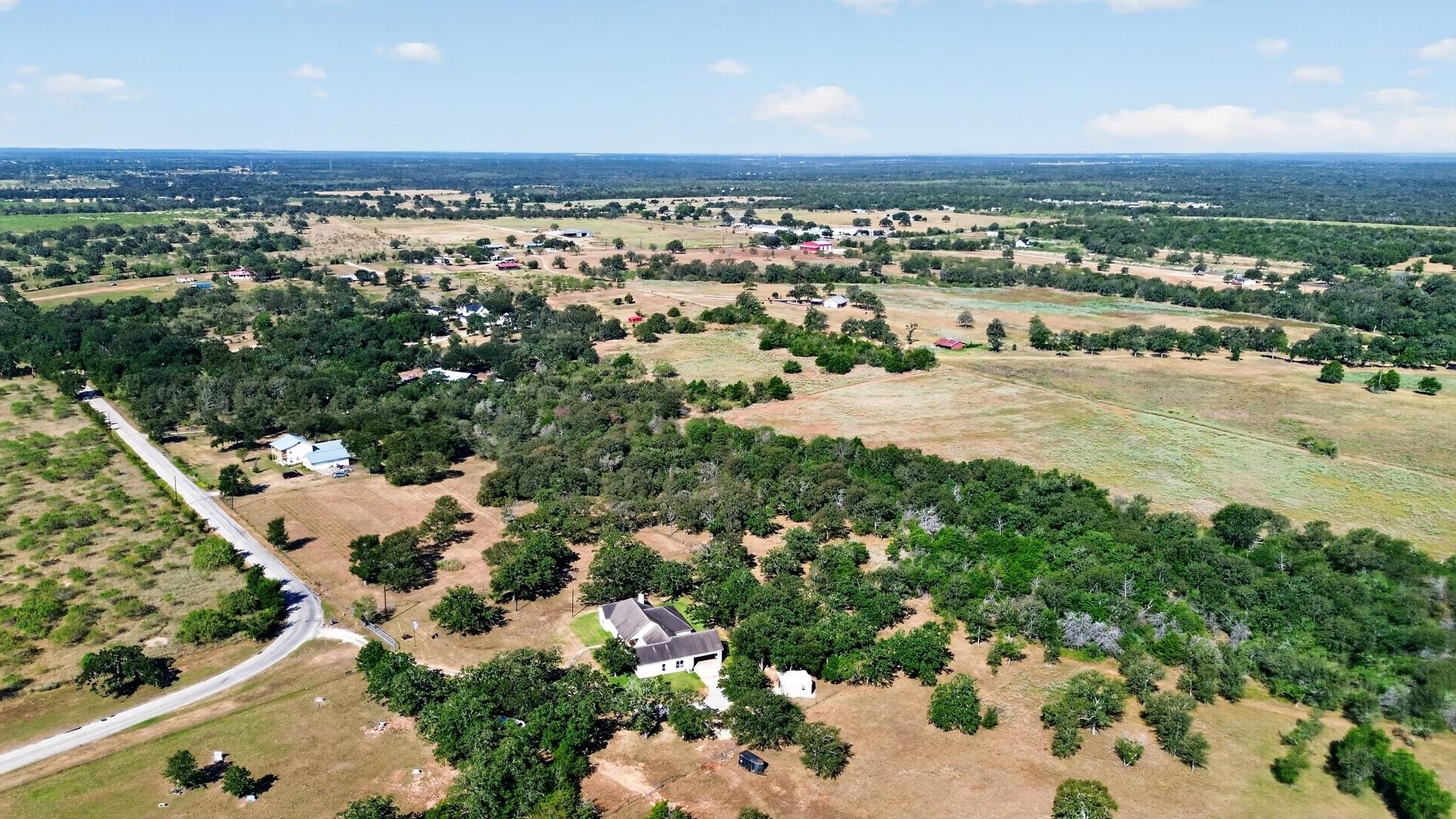 986 High Grove RD, Cedar Creek, TX 78612 photo 3