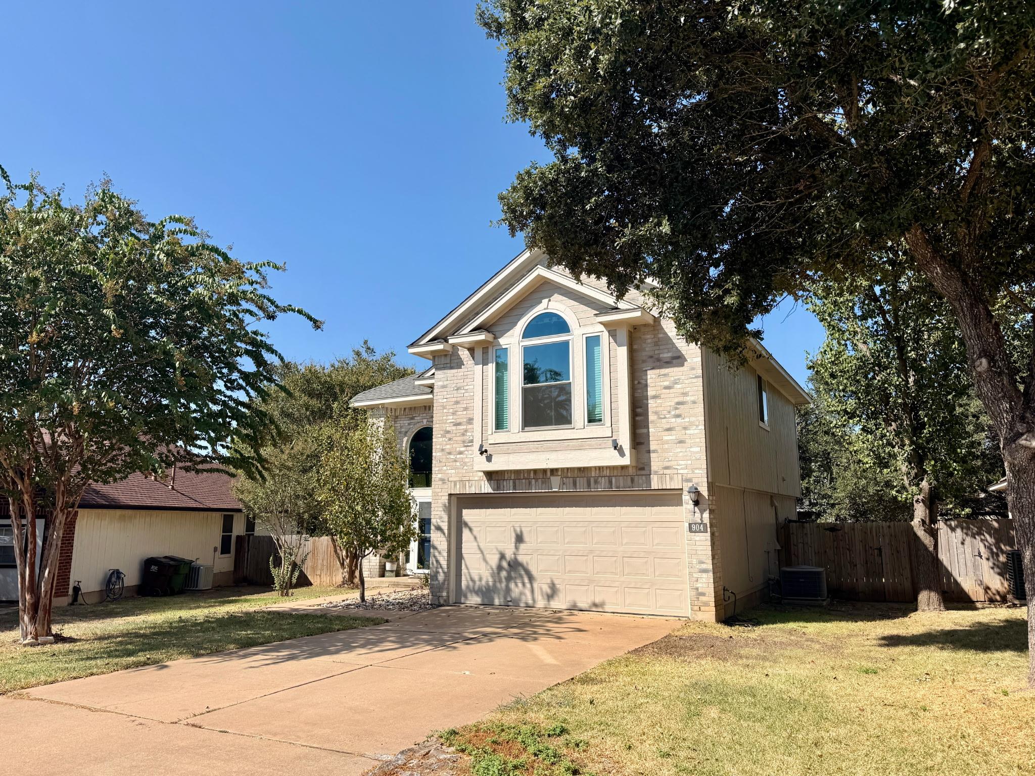 904 Double File CV, Round Rock, TX 78665 photo 2