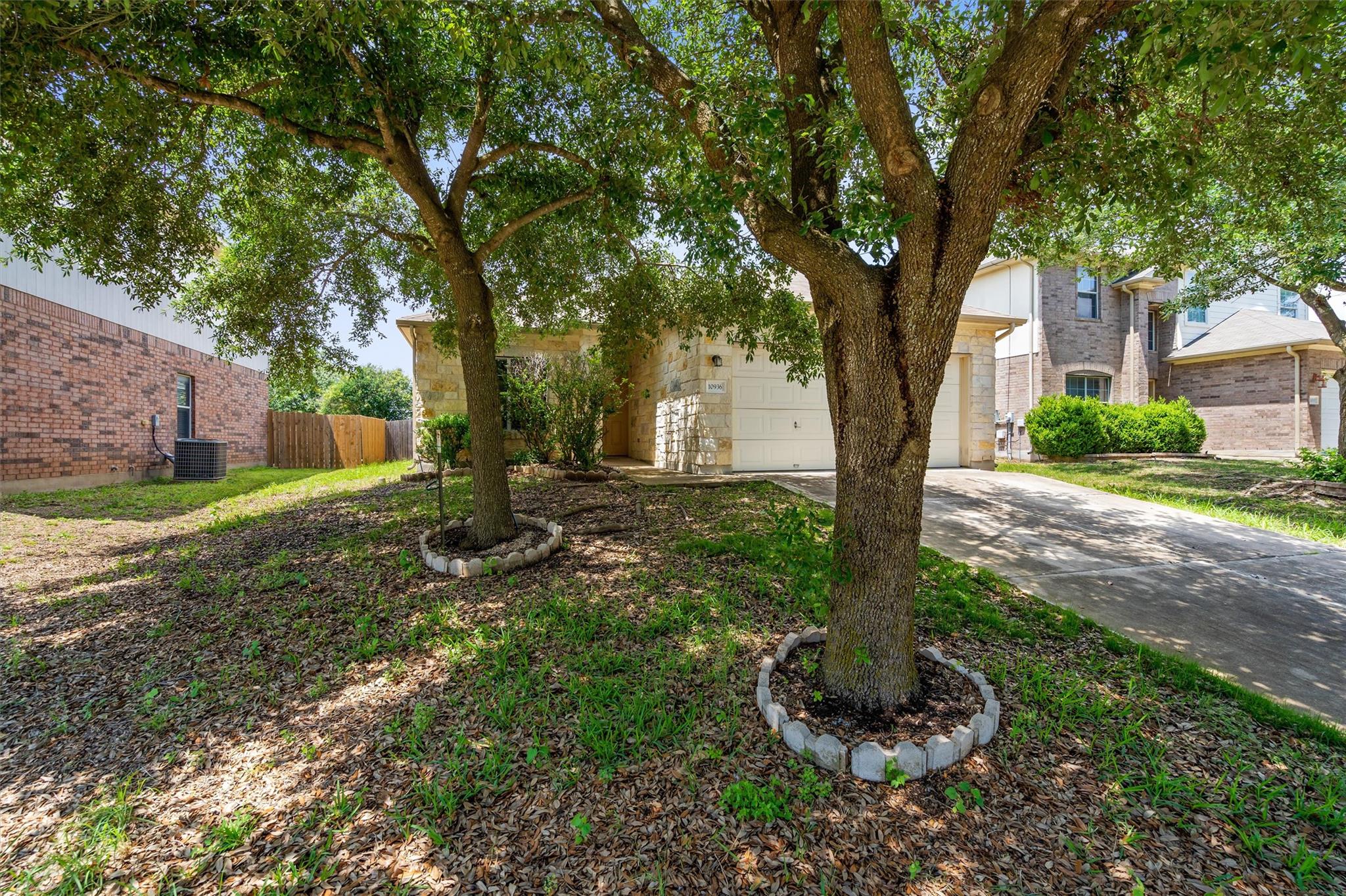 10936 Furrow Hill DR, Austin, TX 78754 photo 2