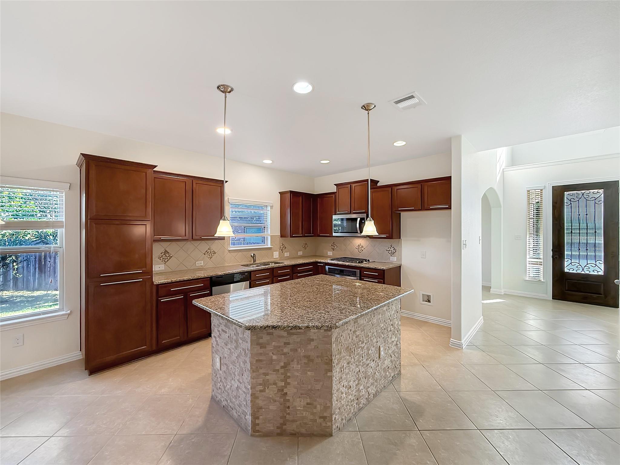 2301 Choice PL, Pflugerville, TX 78660 photo 5