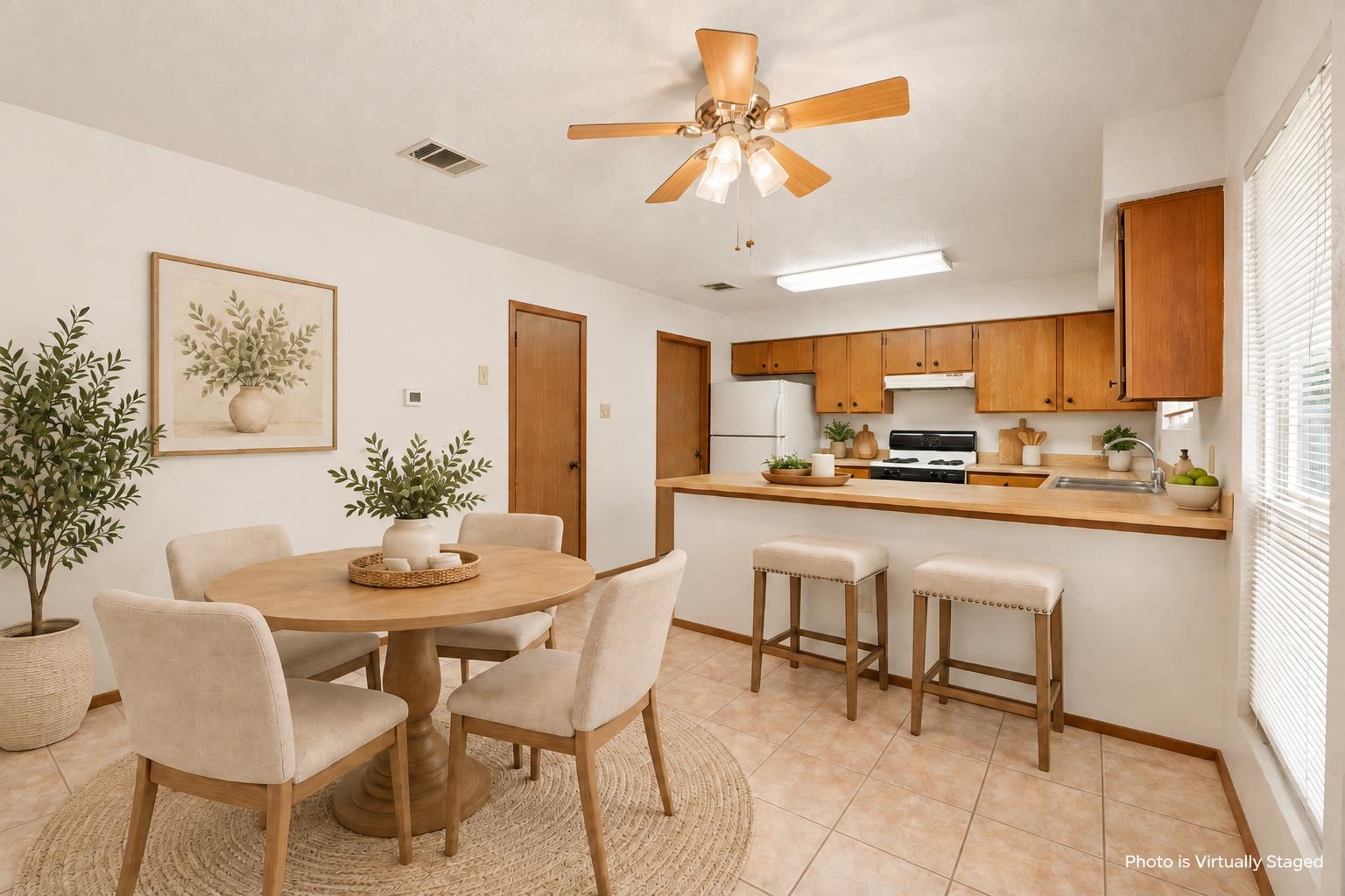 3102 Jeanne Marie CT, Austin, TX 78745 photo 3