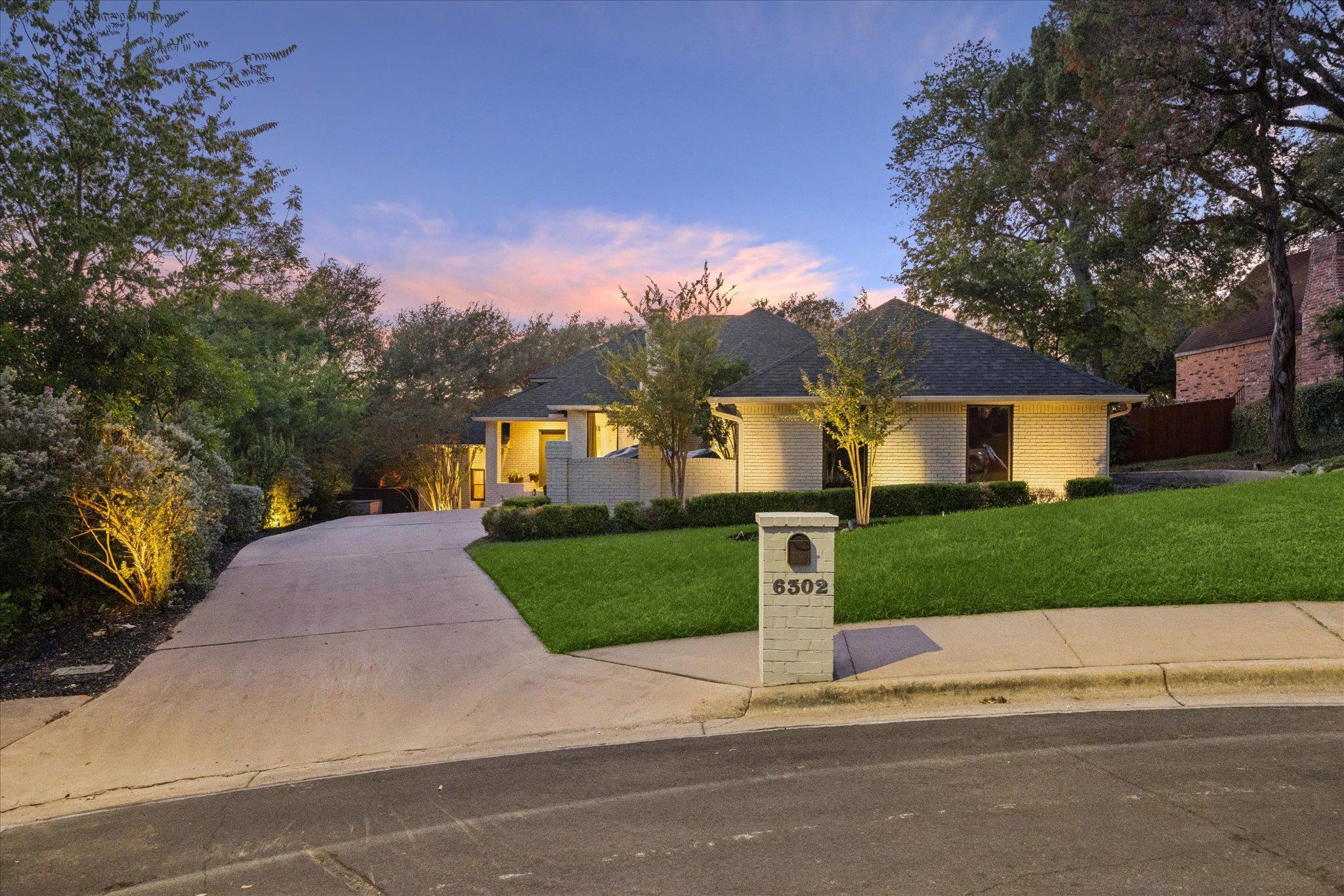 6302 Mountain Park CV, Austin, TX 78731 photo 2