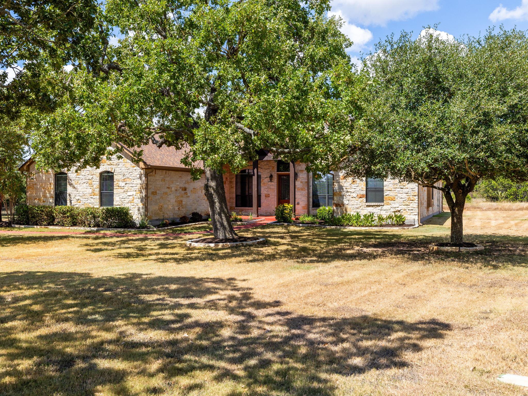 547 Shelf Rock RD, Driftwood, TX 78619 photo 4