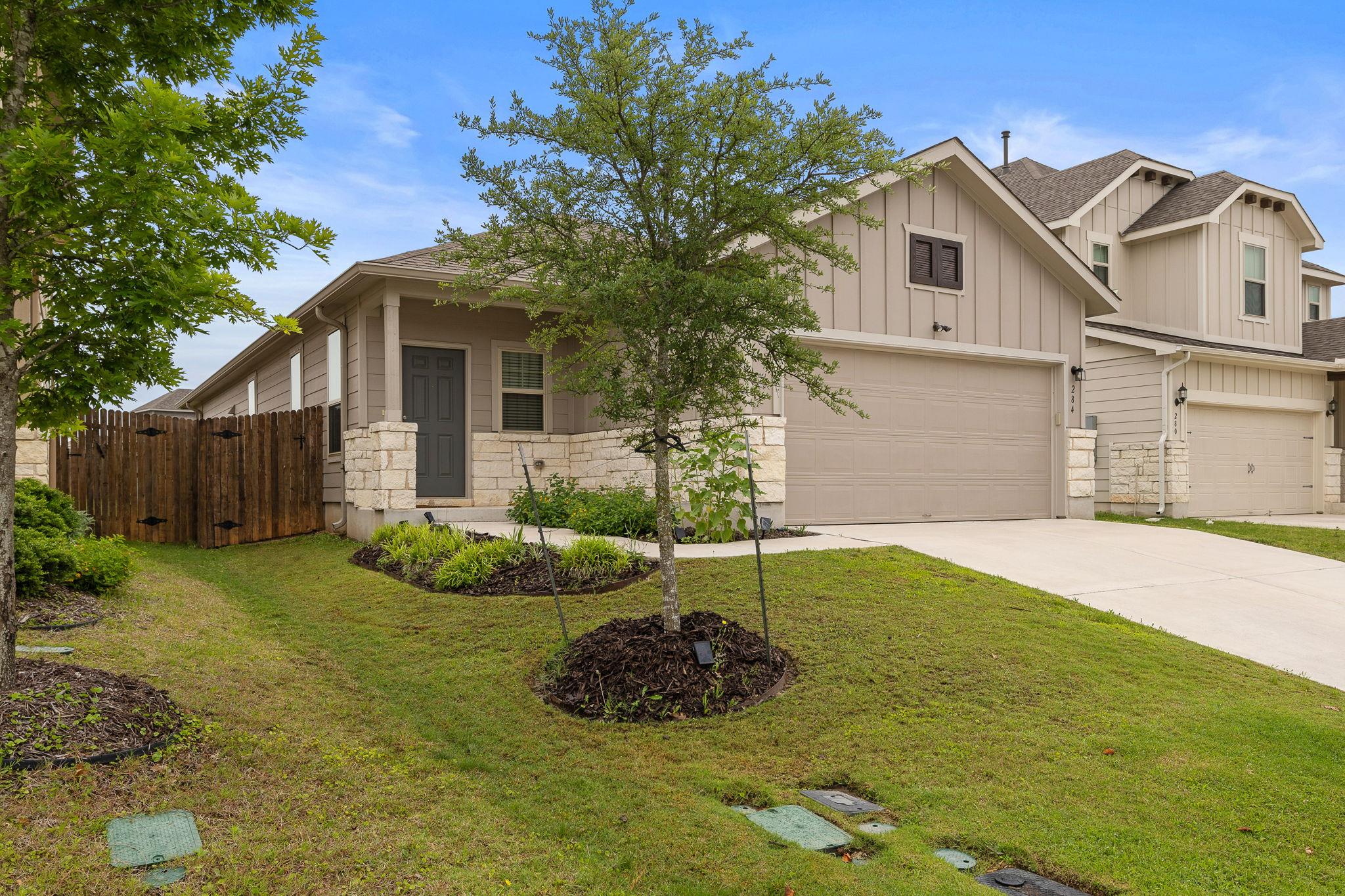 284 Zuma DR, Liberty Hill, TX 78642 photo 2