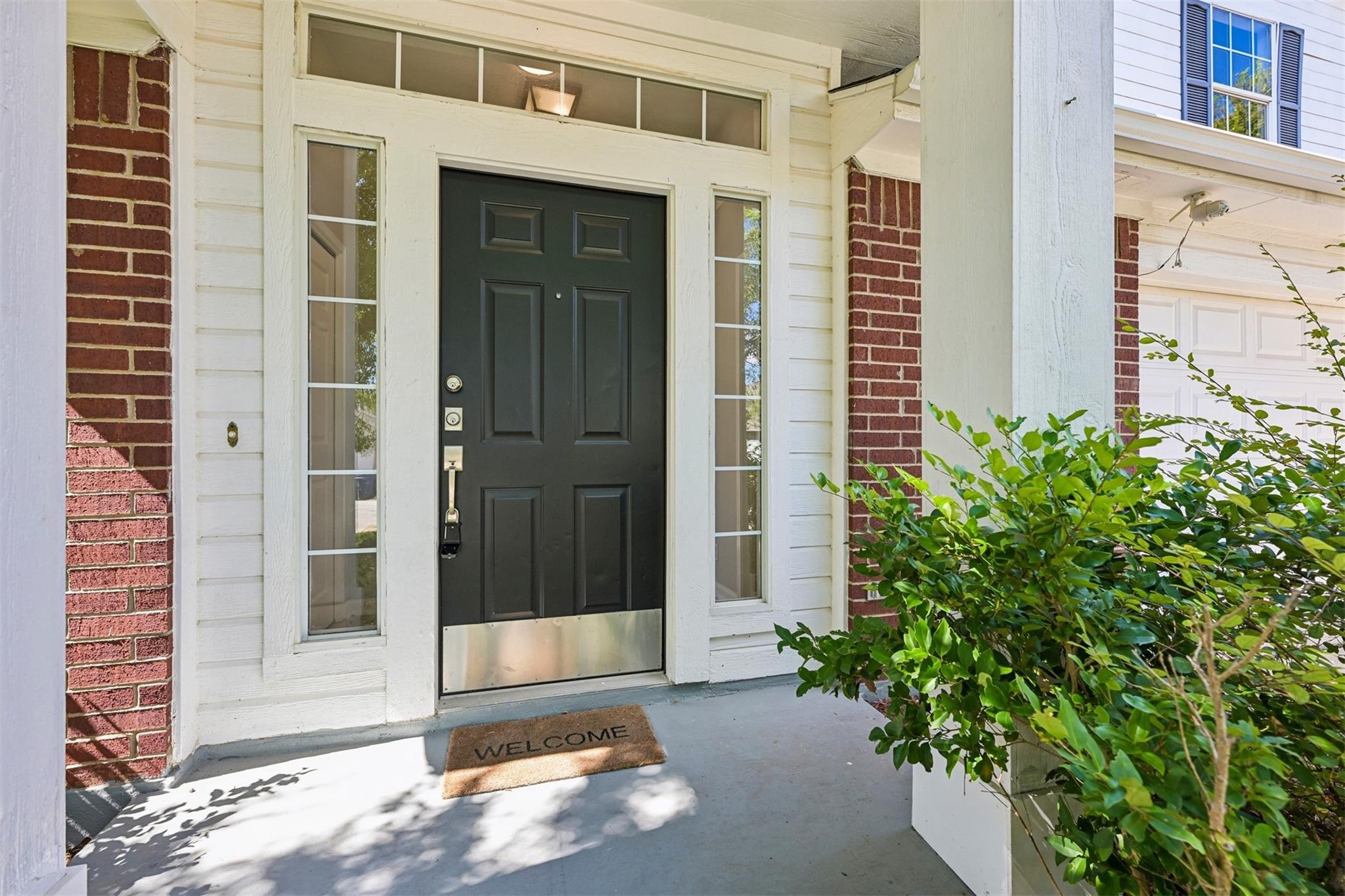 607 Sparkling Brook LN, Leander, TX 78641 photo 3